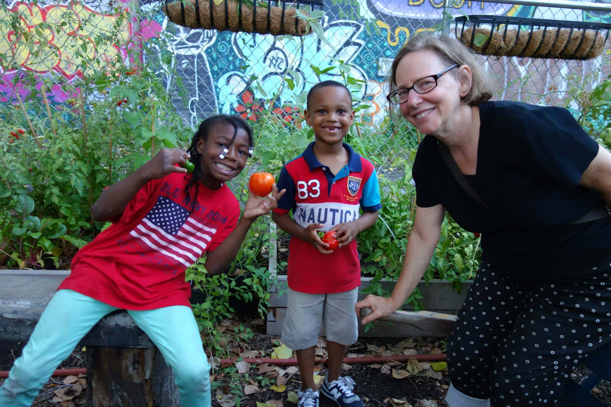 Wendy helped found Siempre Verde Community Garden in 2012