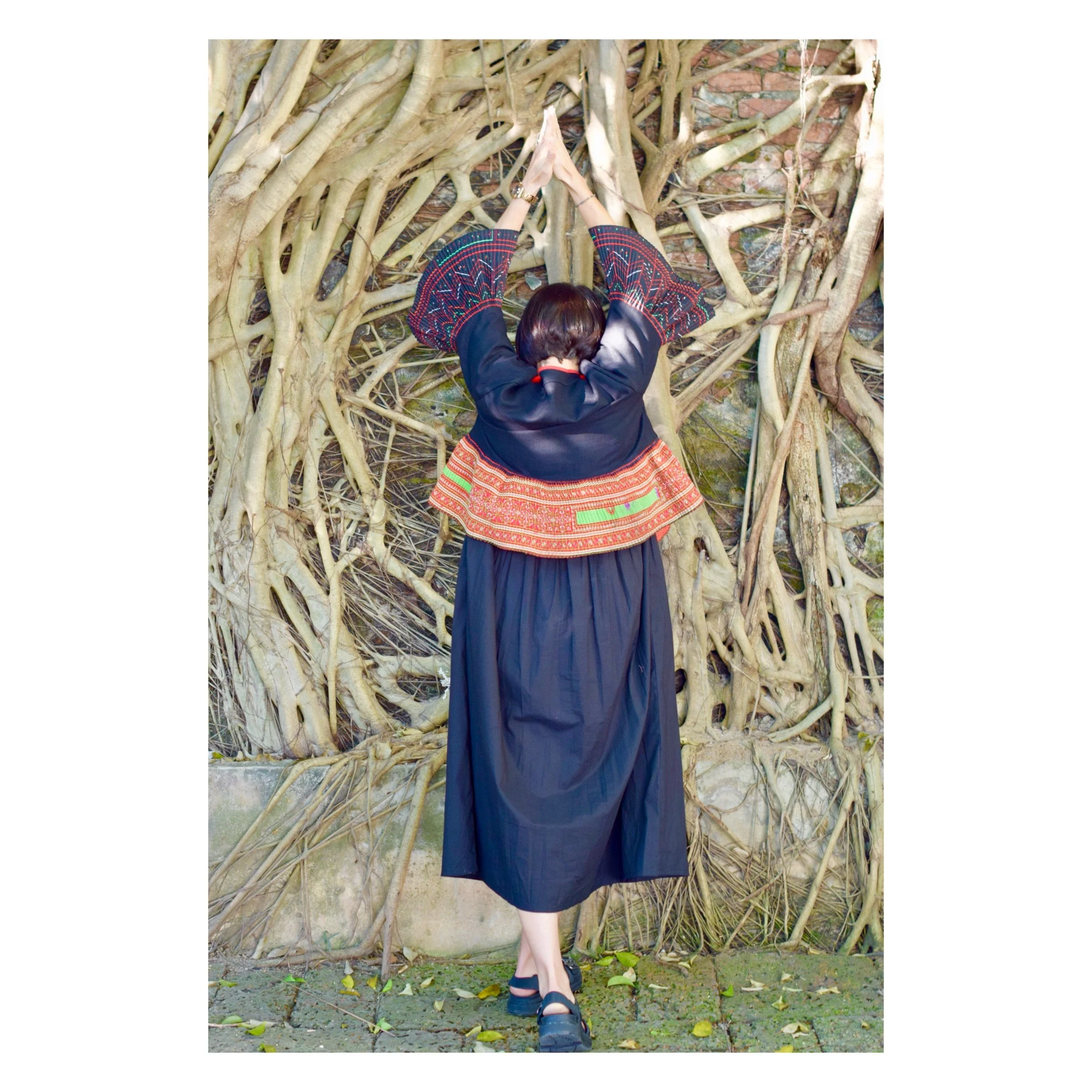 Black Hmong Pom Pom Jacket 4.JPG