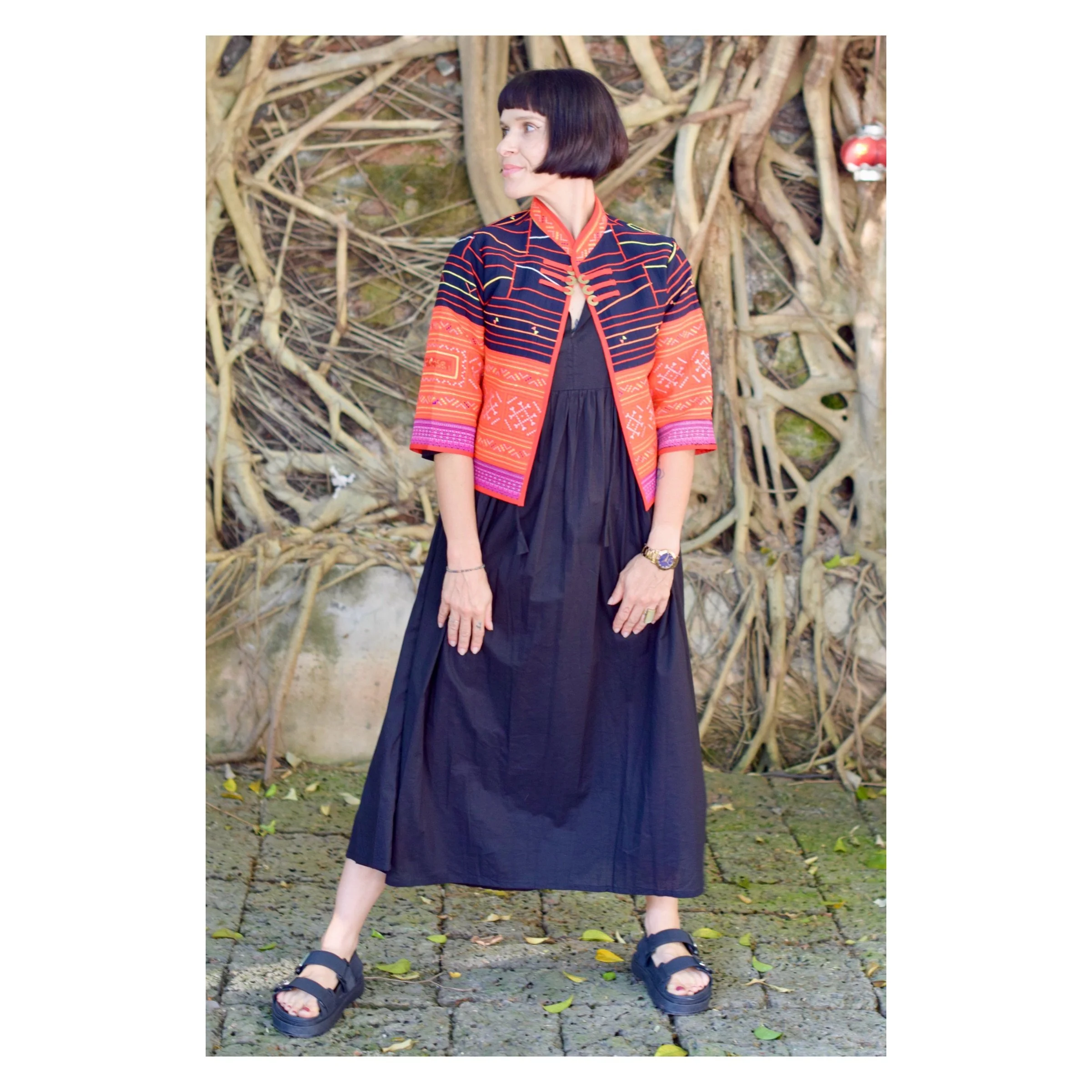 Orange Neon Hmong 5.JPG