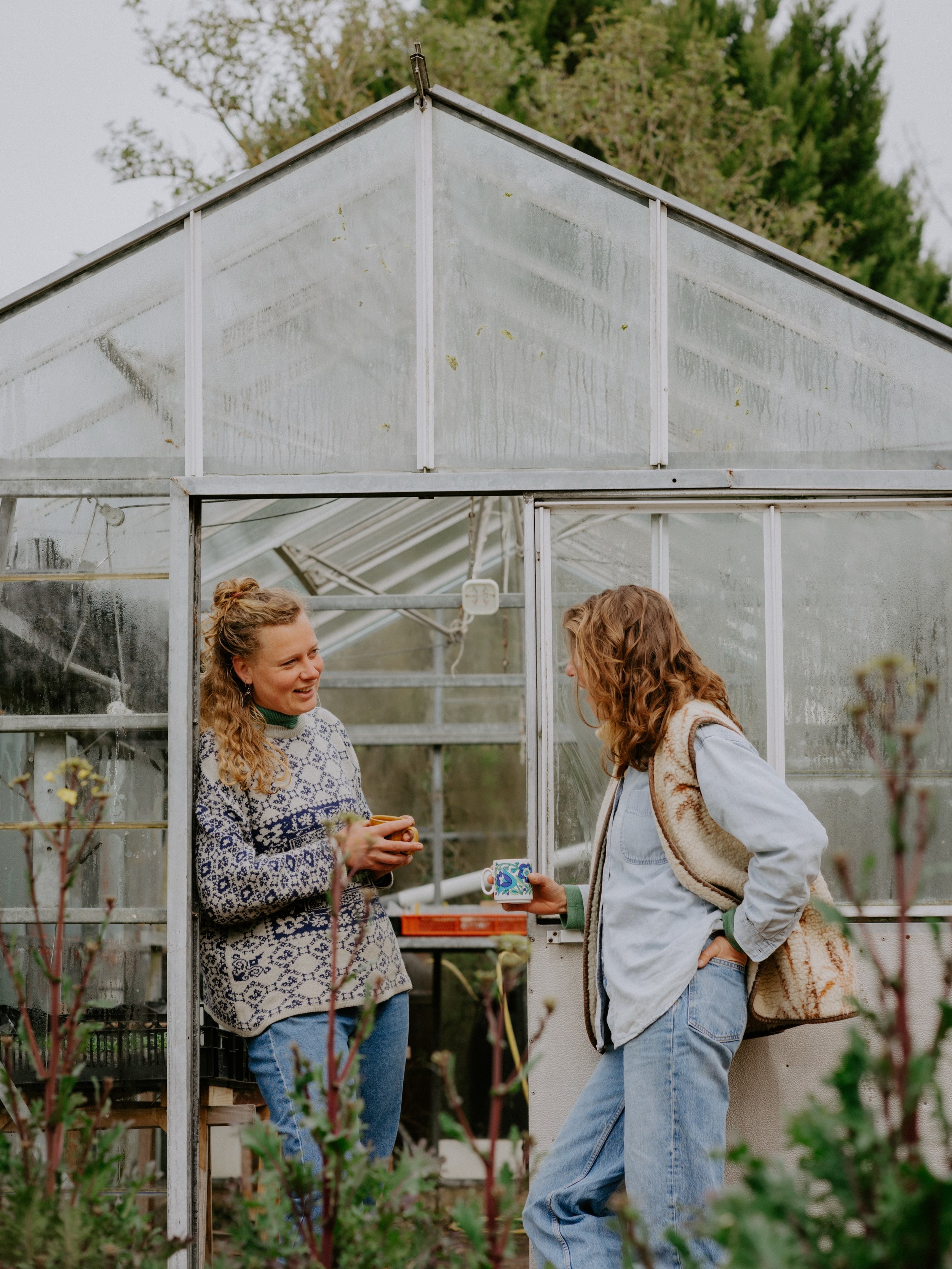 Vorige maand was ik bij de superleuke Sien en Jet van @schooltuin_plukwad. Van dit soort mensen hebben we er meer nodig. Zo geweldig hoe ze de liefde voor onze mooie aarde doorgeven aan de volgende generatie. 🌱