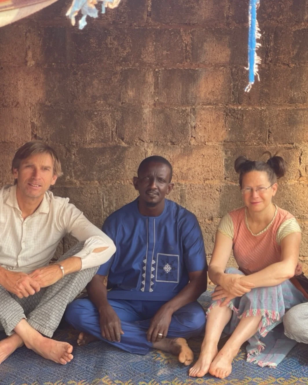 We just had a great visit with Aboukrine in his studio. Yes, he works just like at home in the desert, sitting with ease on a mat and doing all his work with carefully chosen rudimentary tools which he uses with great artistry. Aboukrine  is a remark