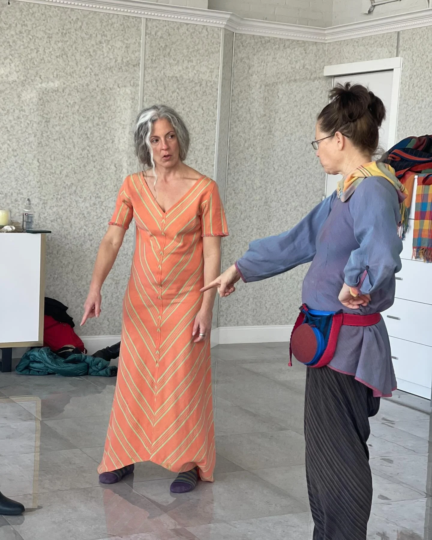 Behind the scenes at the photo shoot with @maxoglesbee, @bekkadawn, @talwarjags, @couturebomb,