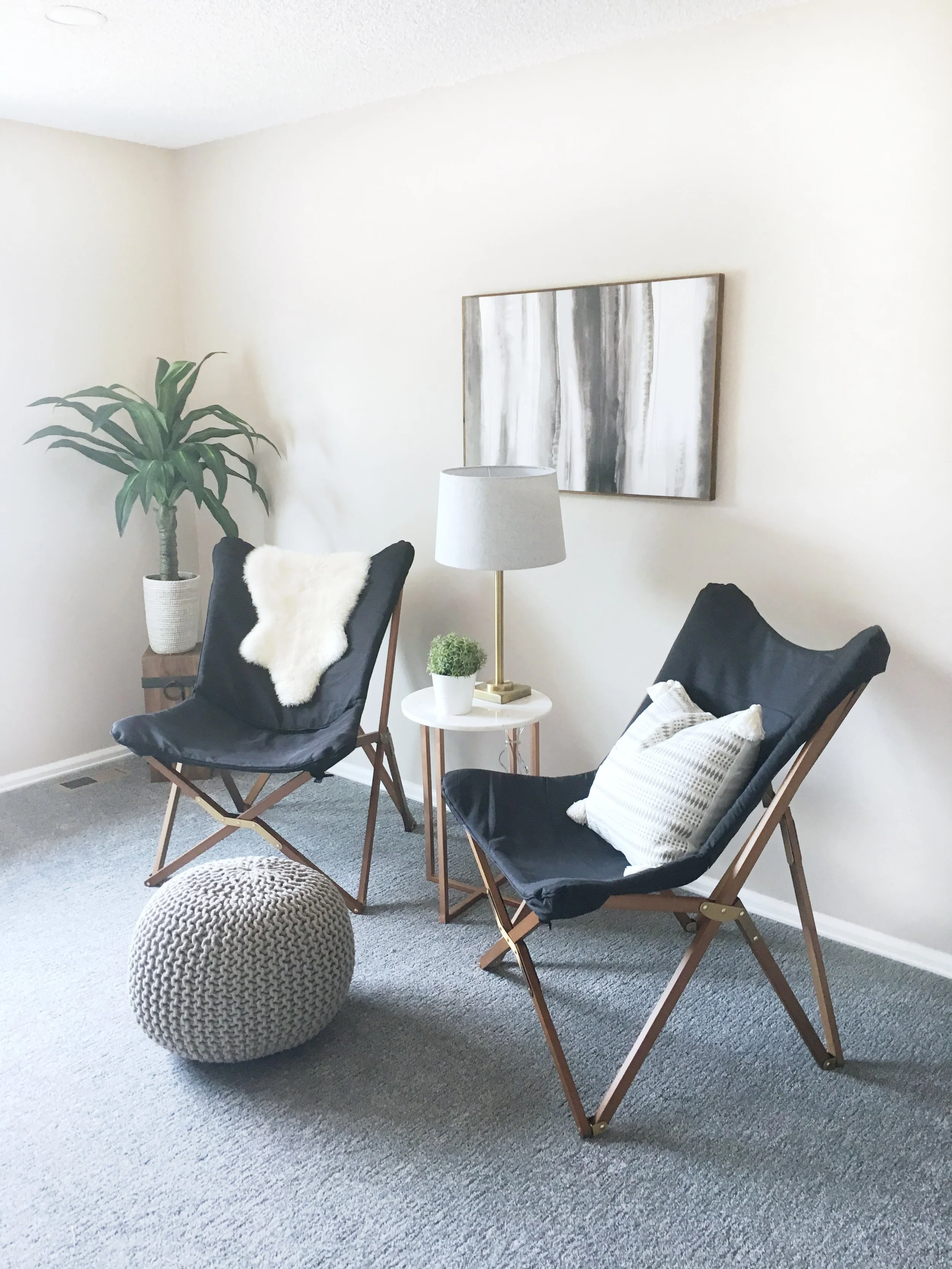 Neutral Living Room Staged Seating Area.jpg