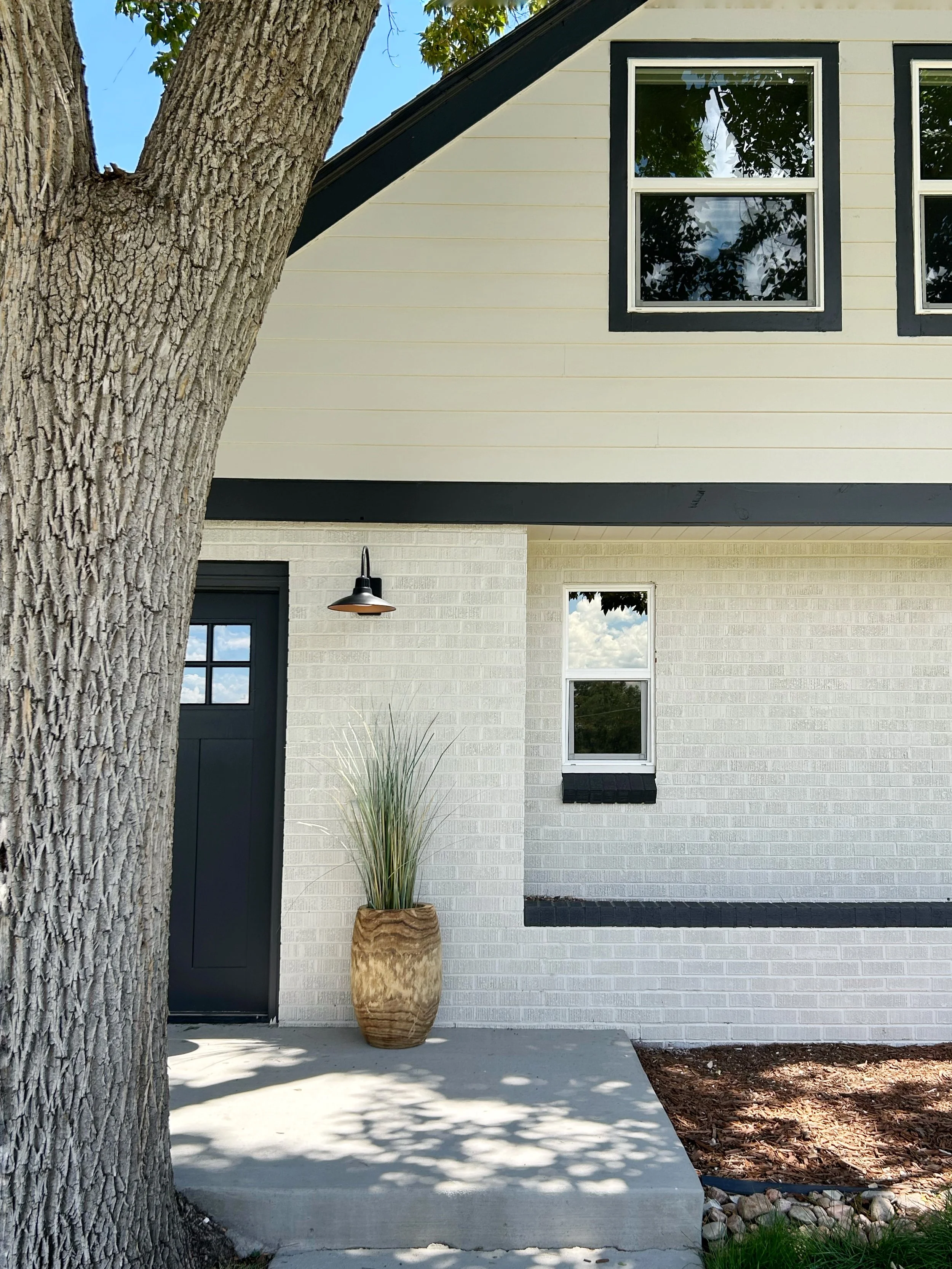  Staged by Perch Staging 