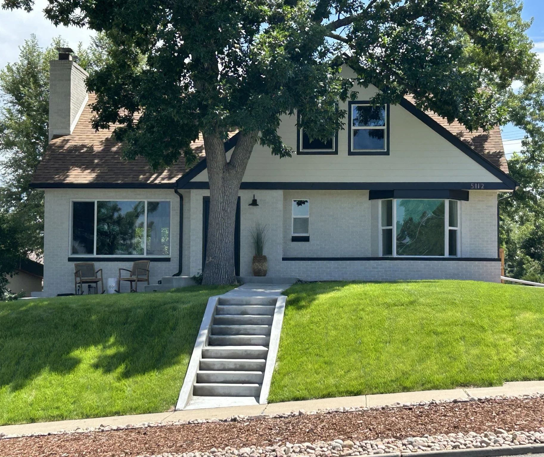  Staged by Perch Staging 