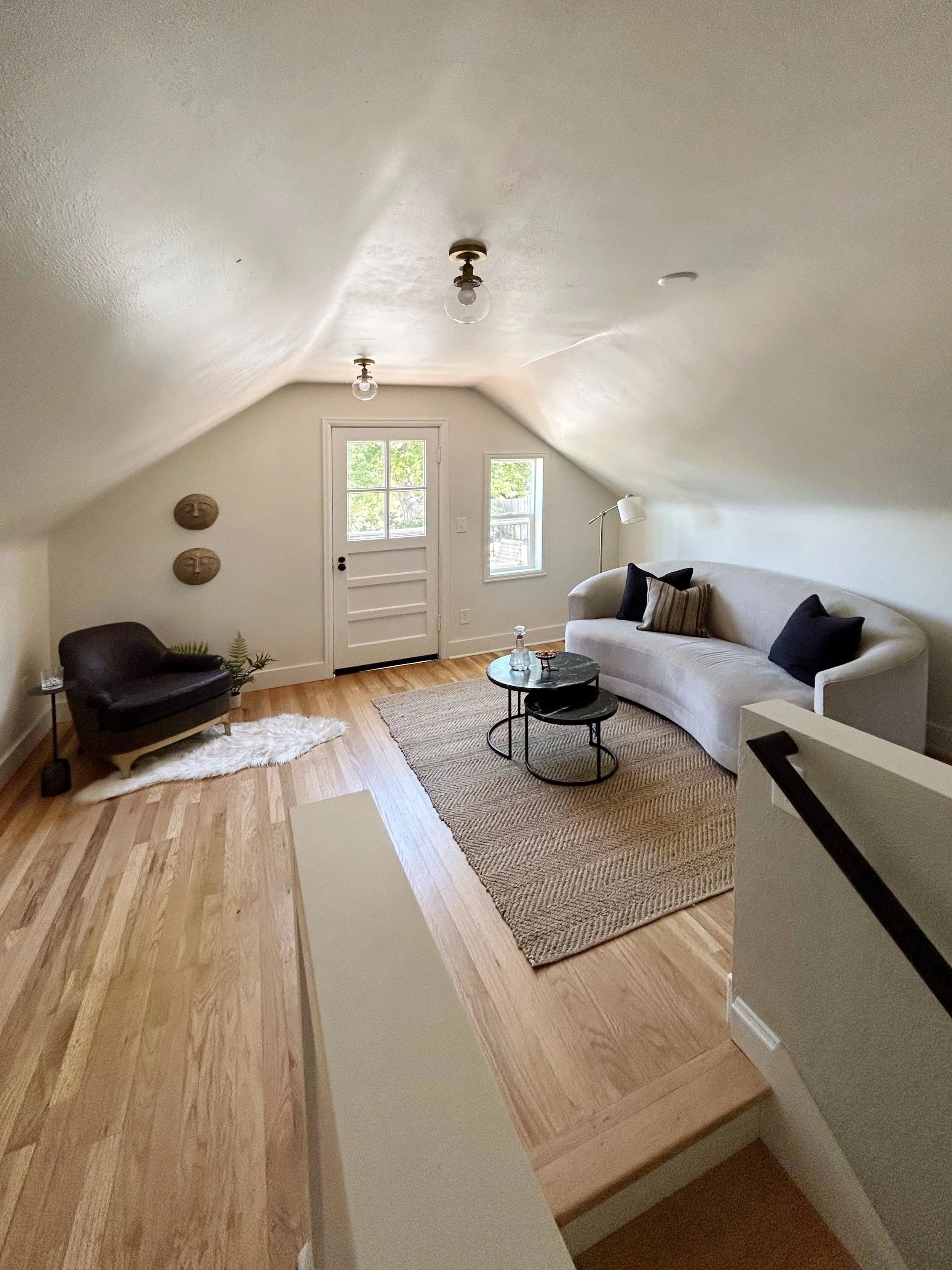  Staged by Perch Staging 