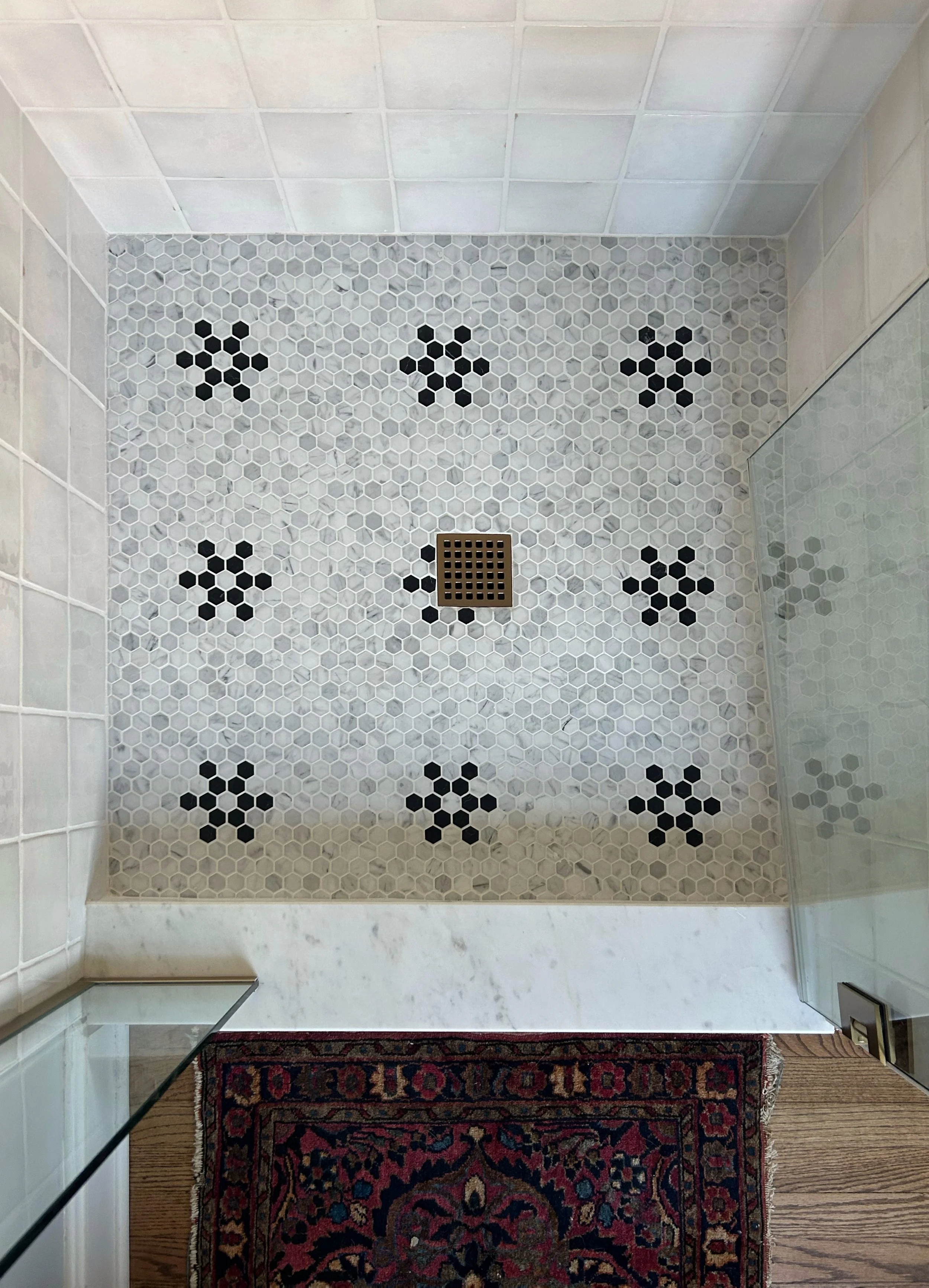 Main Level Bath 3.JPEG