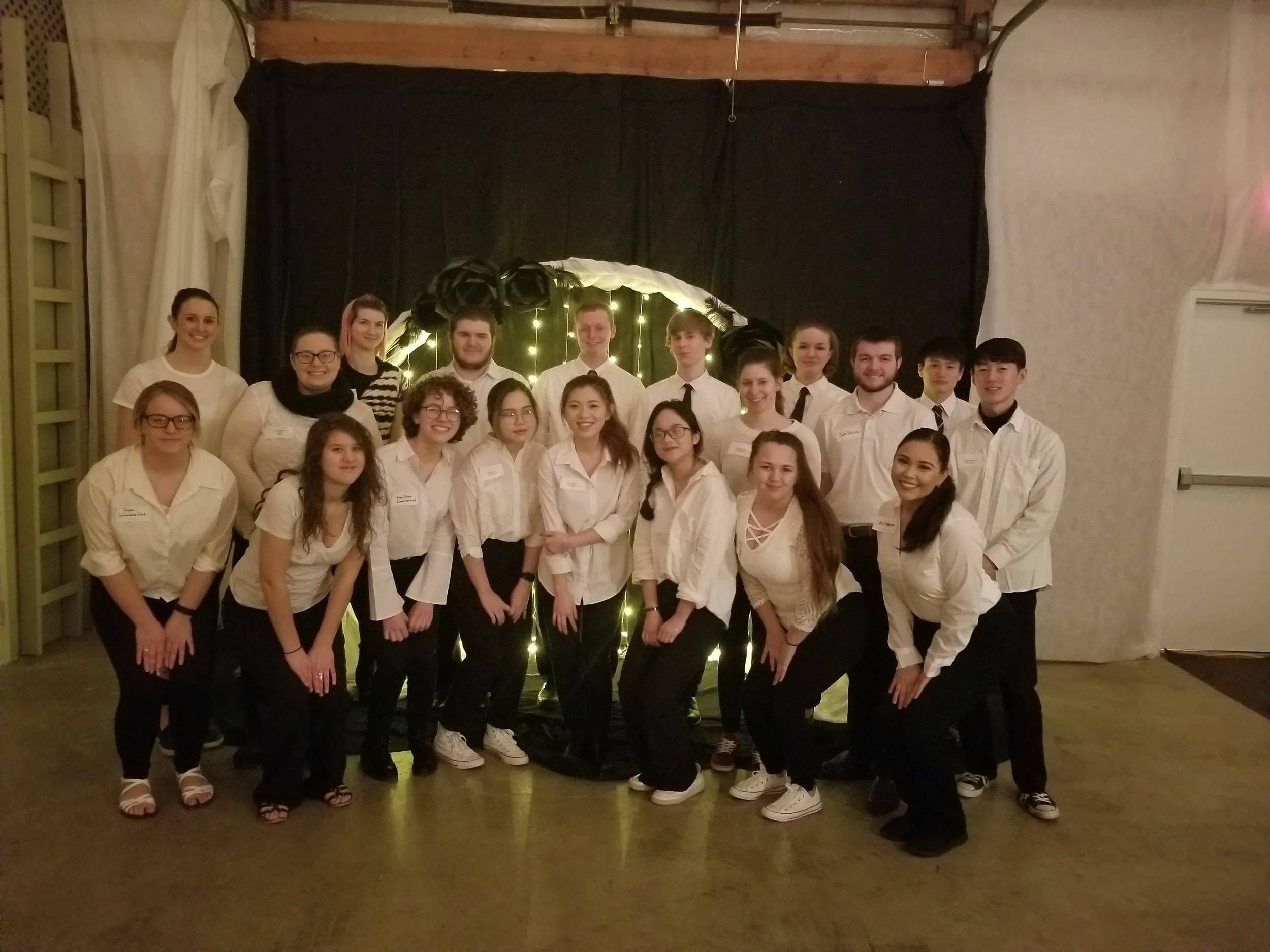 WVC students did an outstanding job as servers of the elegant dinner prepared by Rick Marshall and Hogg Heaven at the 34th Annual Dinner Dance hosted by the WVC Foundation.