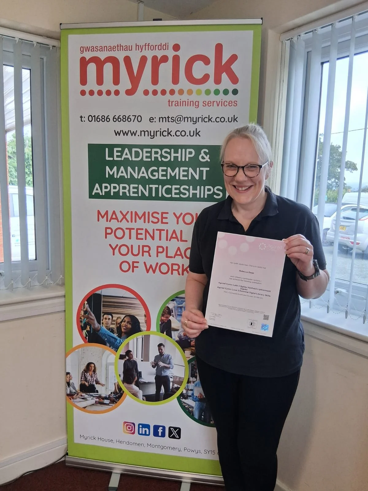 Rebecca Owen L2 in Digital Literacy  | Management L3 | Charlie Stores