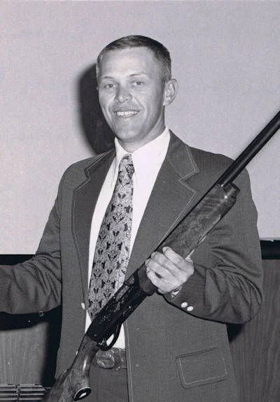 2002SgtMagLeeH.Marshall,USMC.jpg