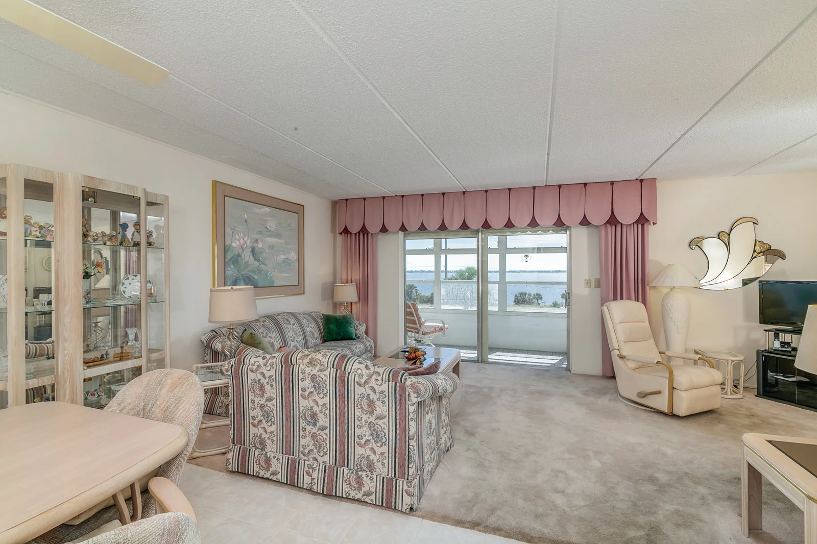 Condominium For Sale in Melbourne, Florida