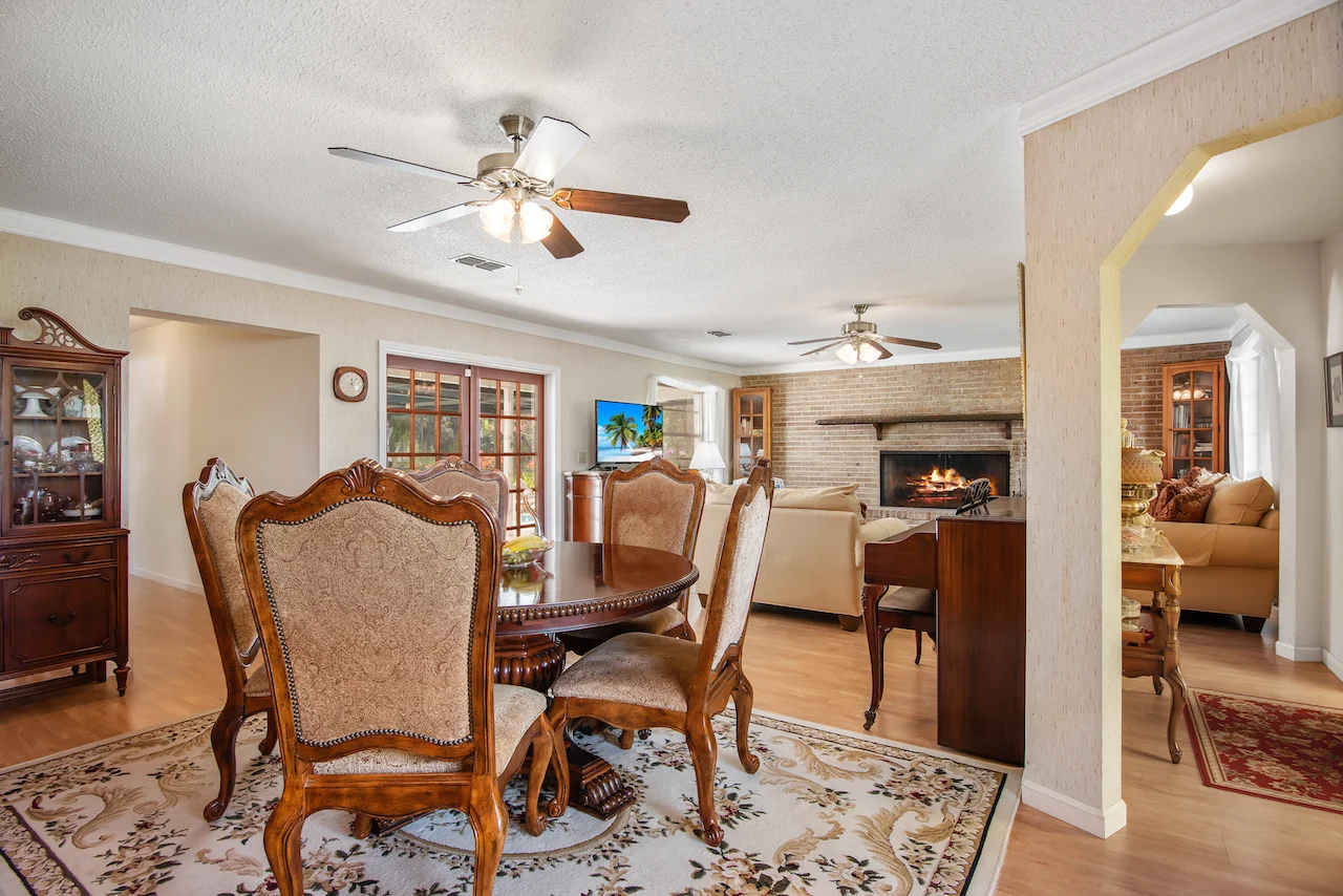 606 Dunbarton Circle NE Palm Bay, FL 32905. Living Room. For Sale by Brent Burns.