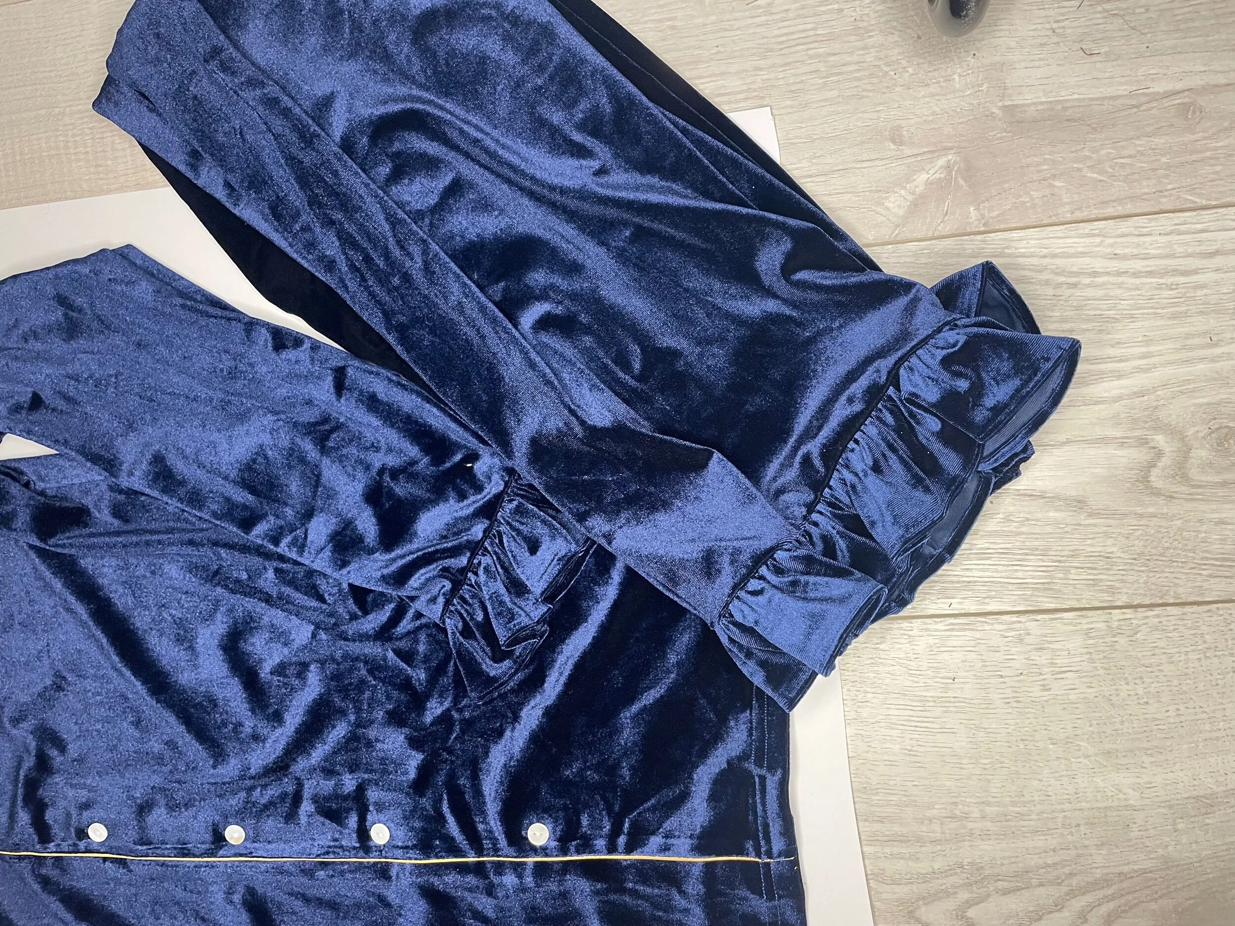 7A9DE3FB-7399-48D0-AC9E-B6B6FB6A6684