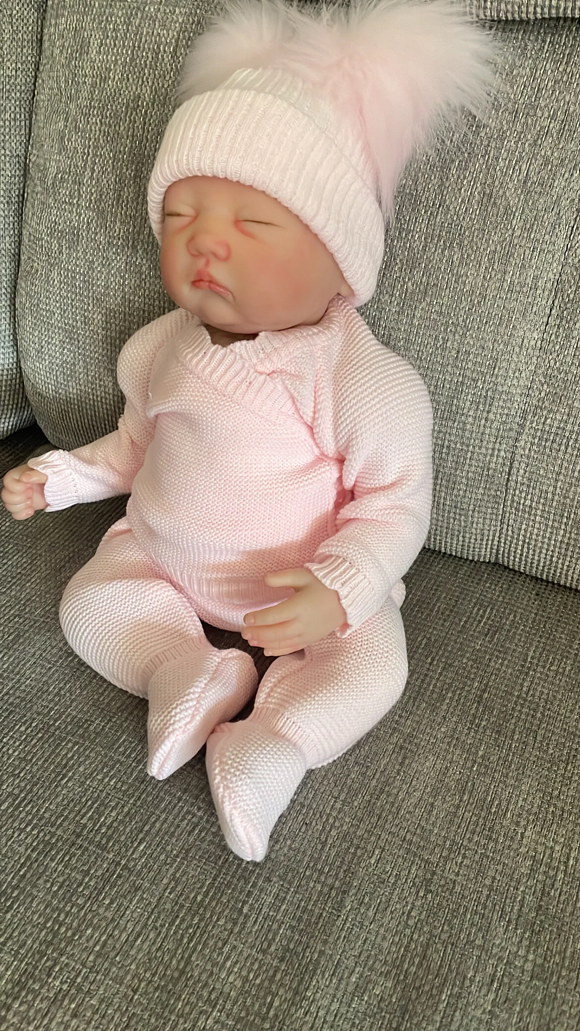 F2ED7799-0F67-428F-B74C-CD25AFBD070E