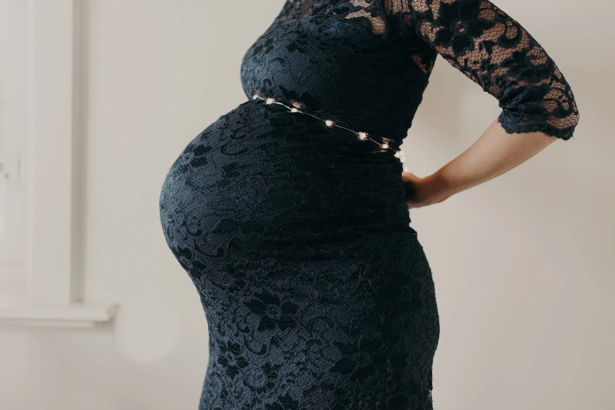 Den Haag Maternity Photoshoot