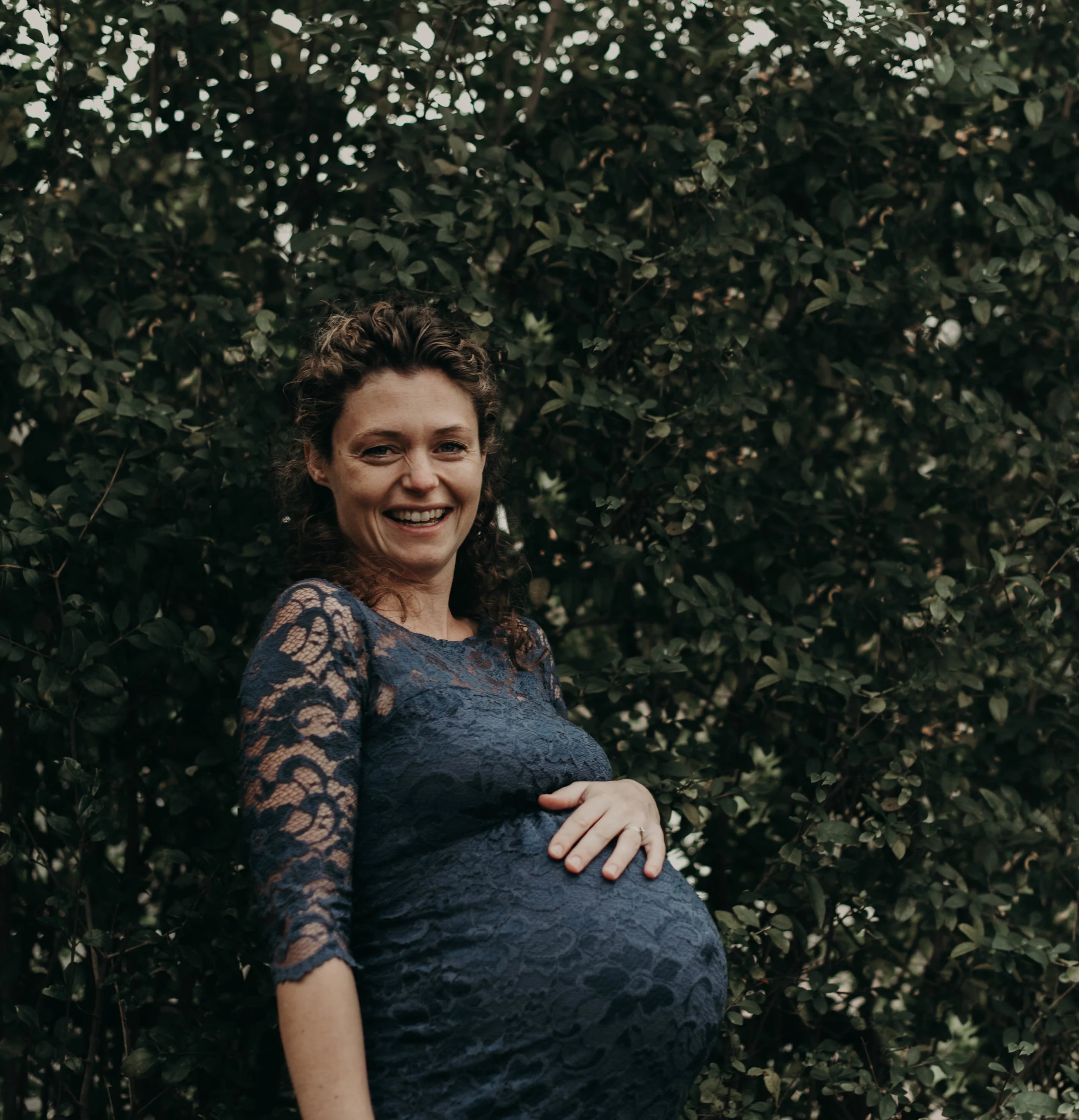 Den Haag Maternity Photoshoot