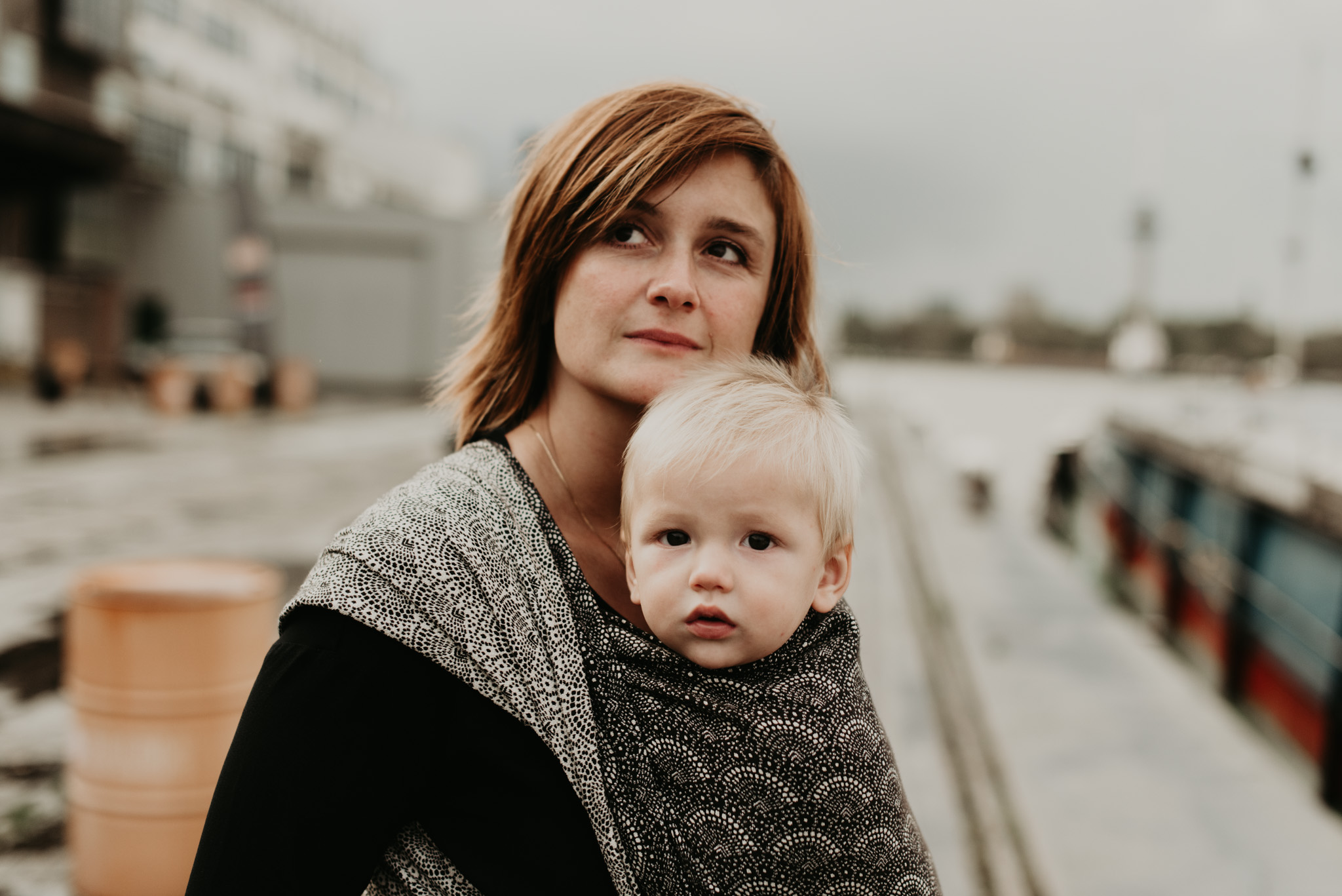 Rotterdam Family Photoshoot op Kop Van Zuid