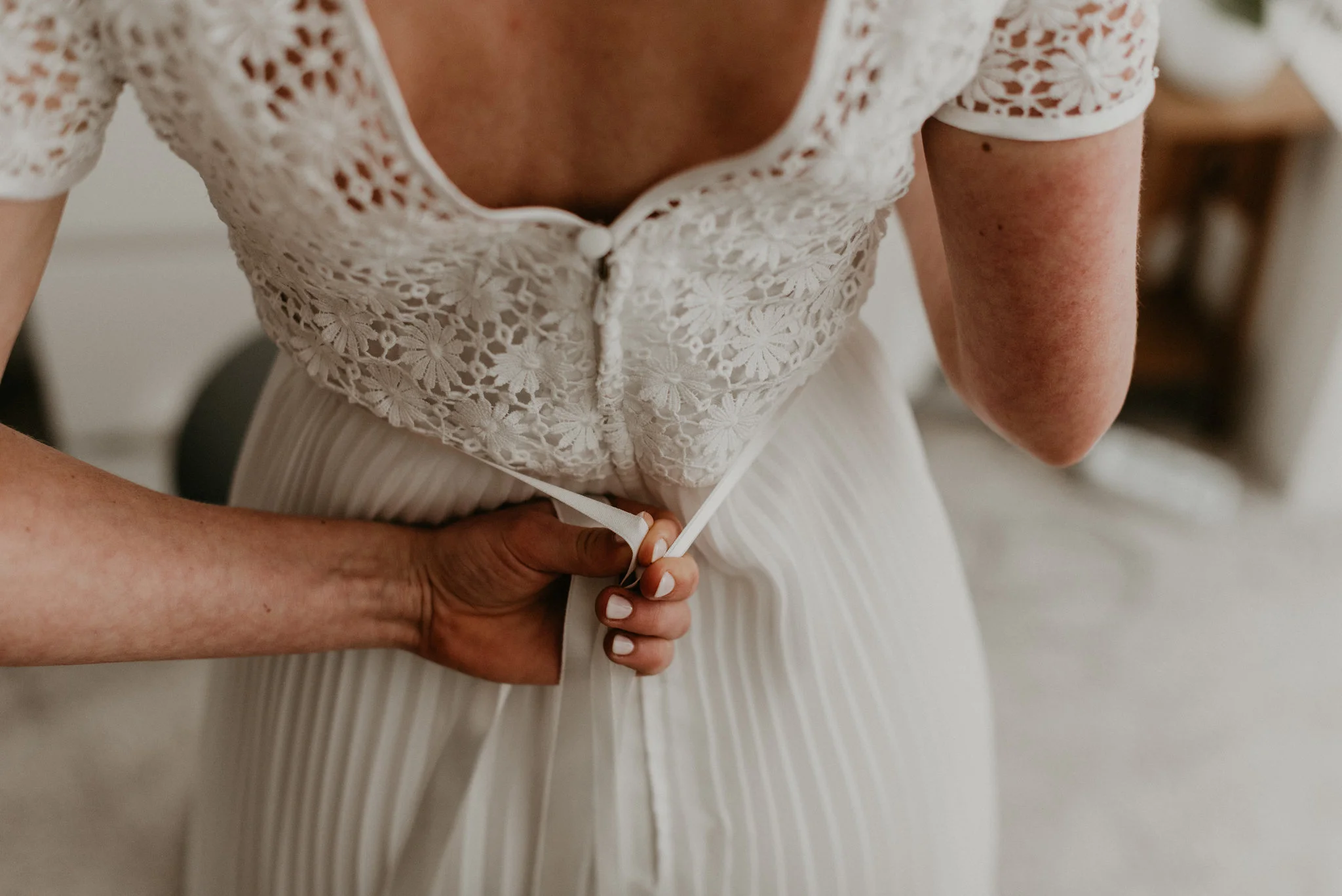 Rotterdam bride getting her final adjustments on her wedding dress