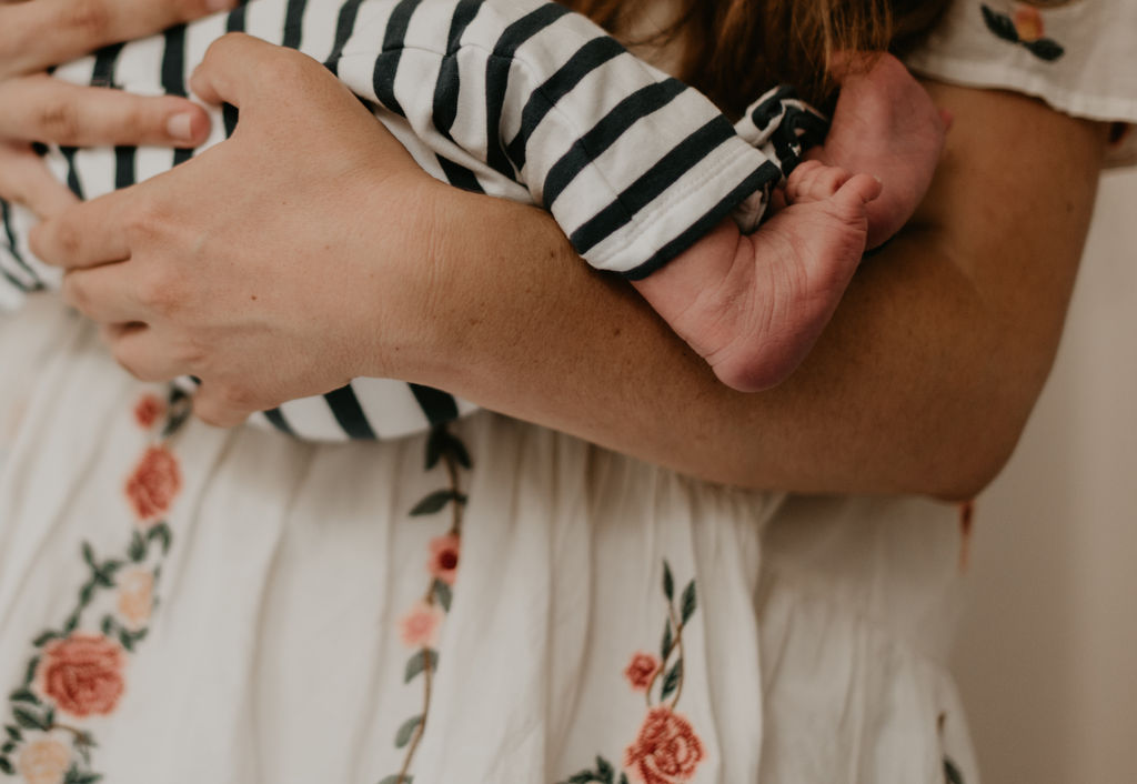Maaslouis Newborn Photoshoot
