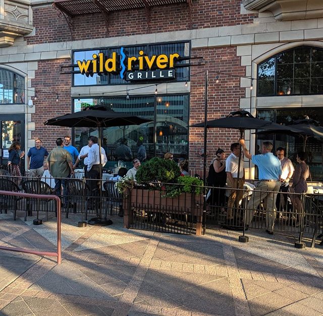 Grateful to @tpxcommunications @raymorganco @crexendo and @avigiloncorporation for co-hosting tonight&rsquo;s happy hour event. Cheers to new connections! #happyhour #immer1tech  #partnerlove #VAR #immer1tech #happyhour #techtalk #exposure #technolog