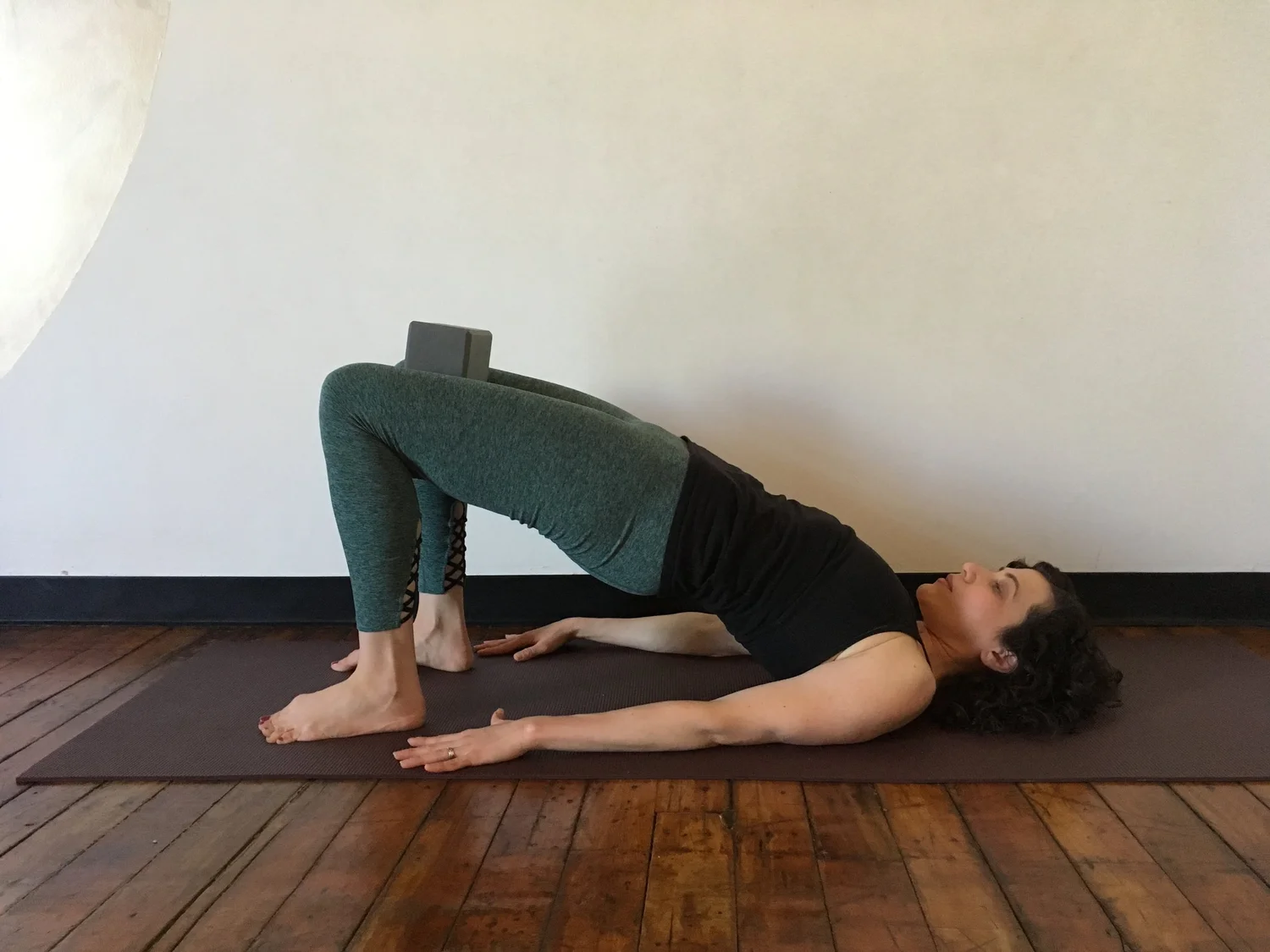 Beginning Yoga Moves to Rebuild and Restrengthen Your Core, Postpartum ...