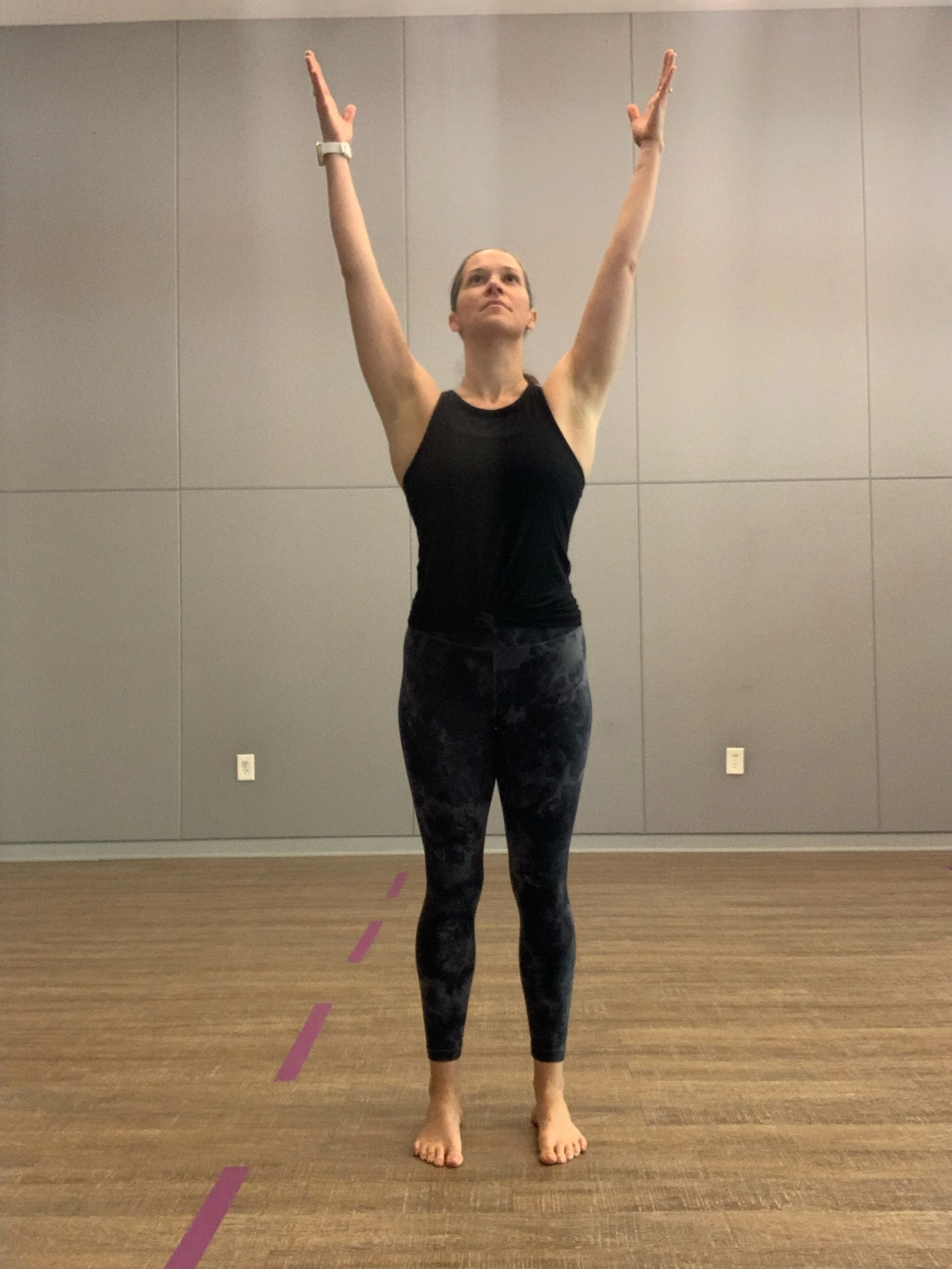 Keep it Simple: Upward Salute / Urdhva Hastasana 