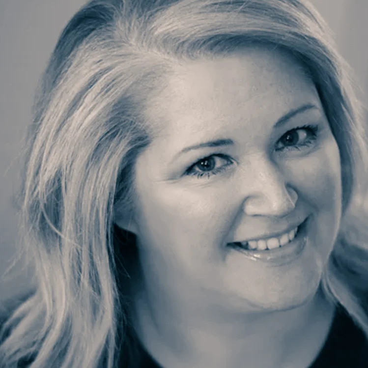 Sarah Jones_EDIT.jpg