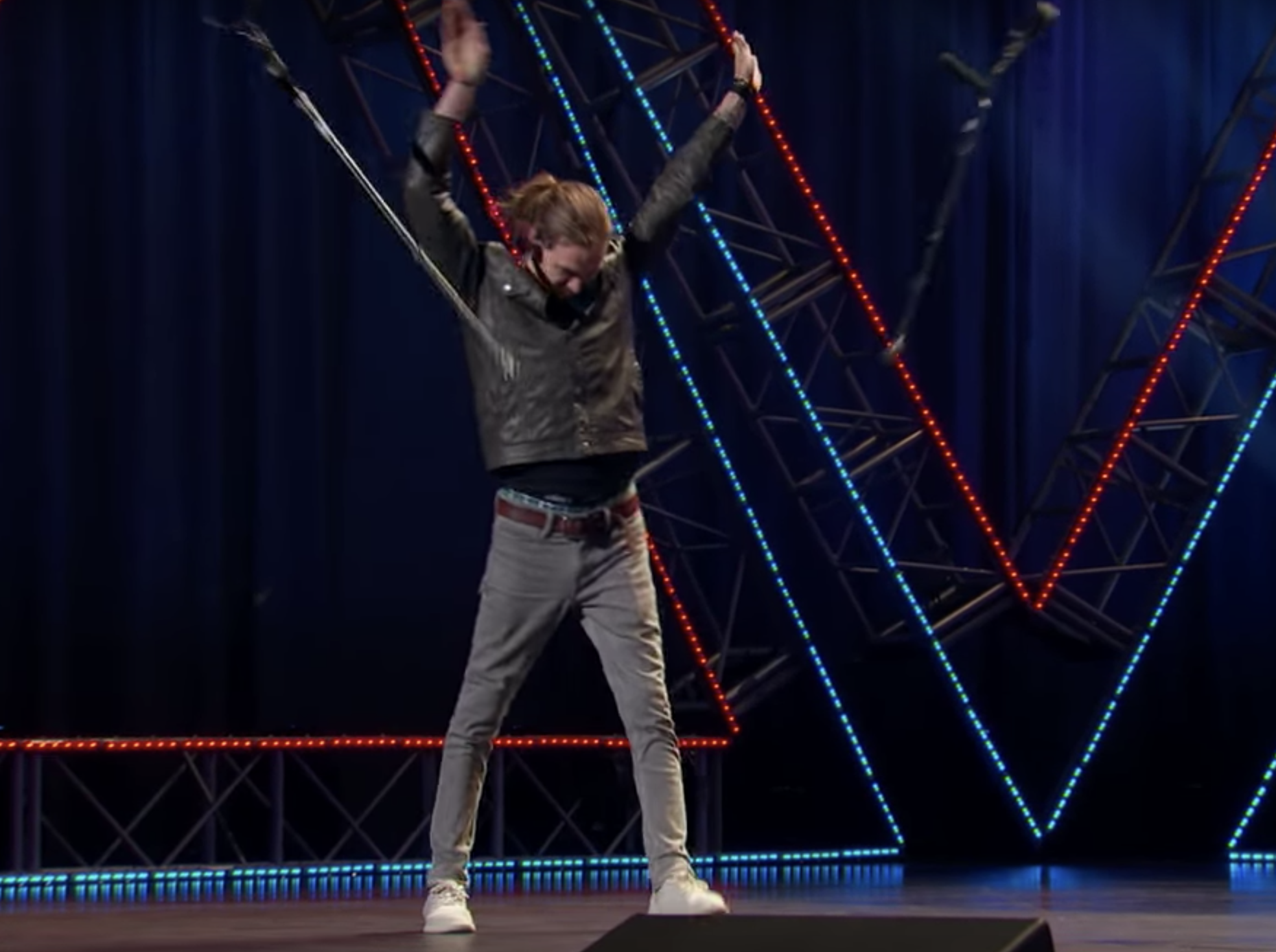 david crutches.png