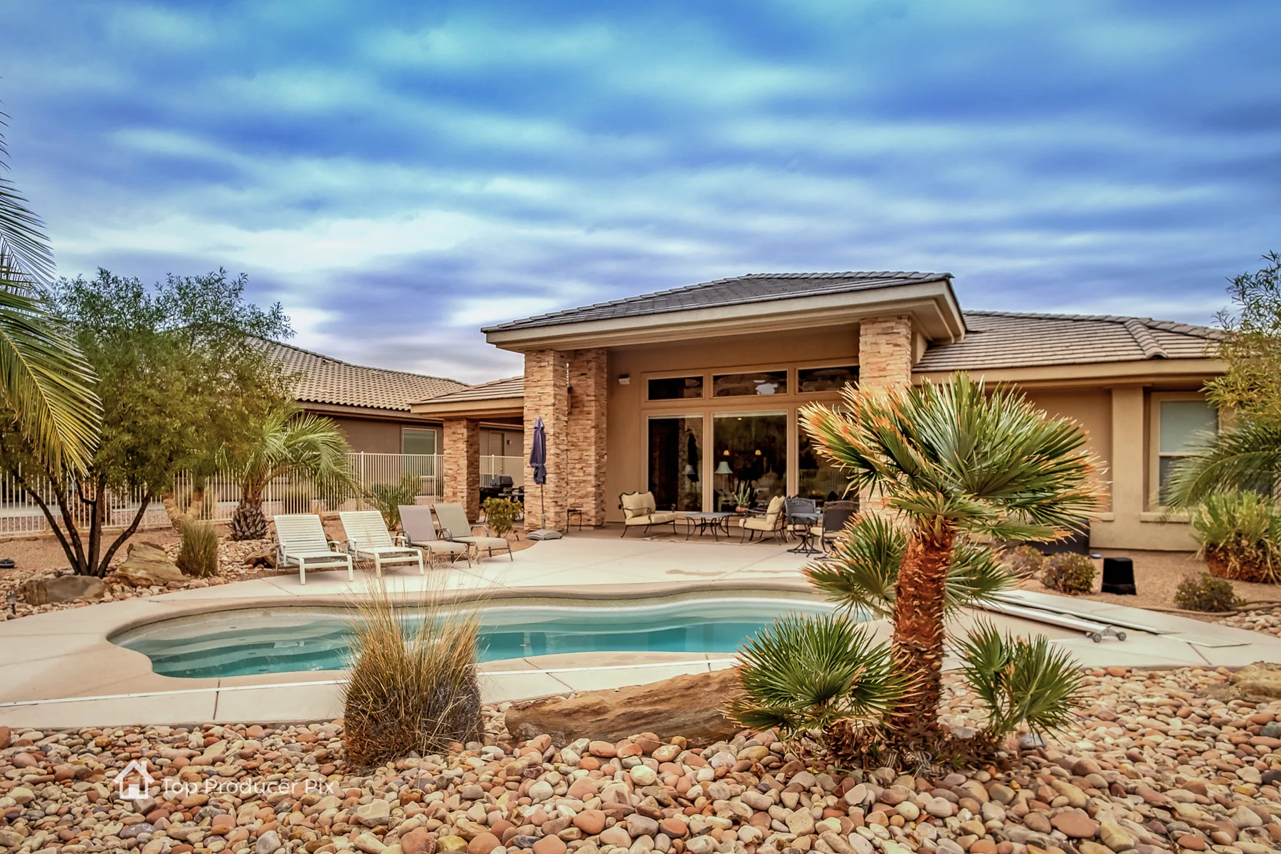 170104-998 Crest View-0072-HDR-edit-TPPWEB.jpg