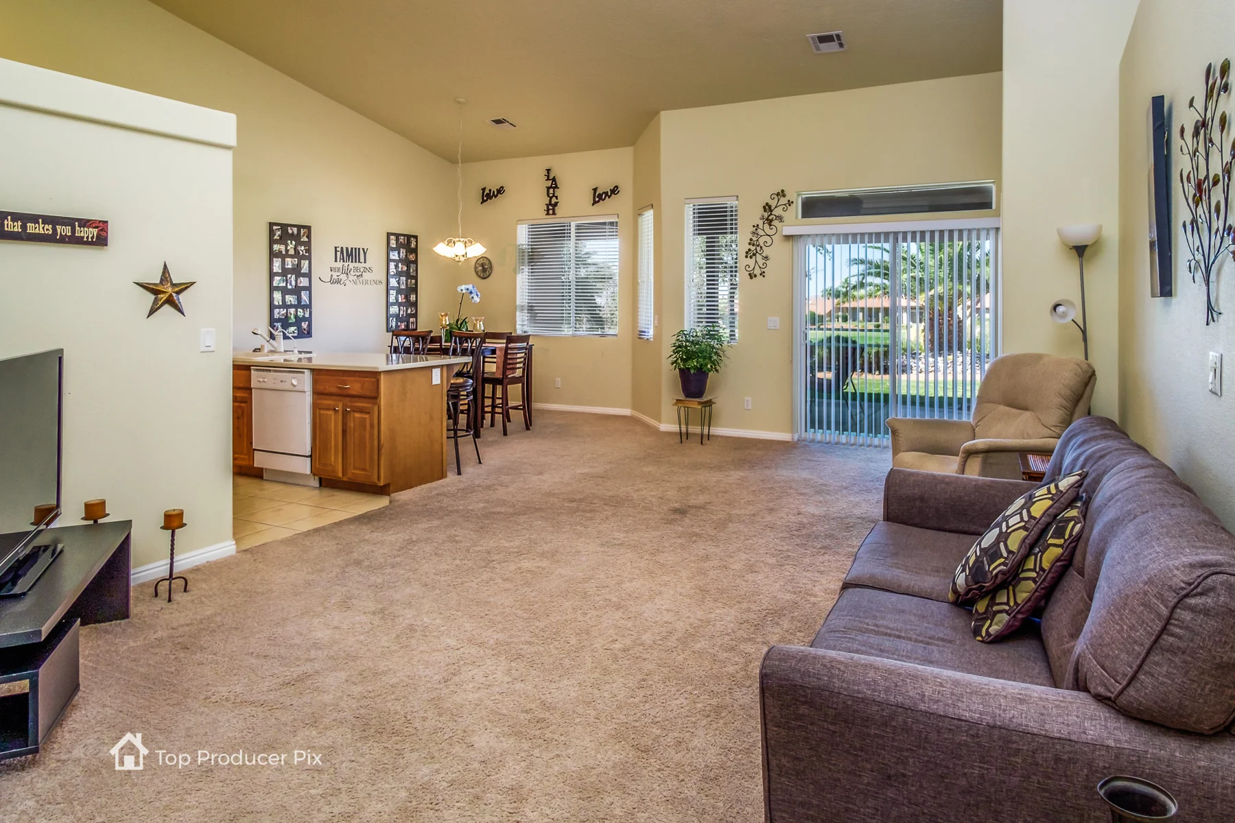 170922-1145 Mohave Drive-0101-edit-TPPWEB.jpg