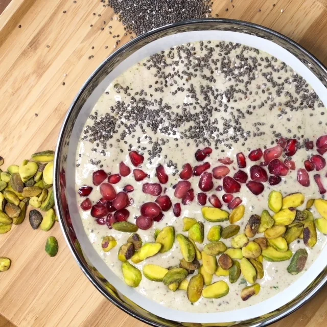 Super Charged Pomegranate Pistachio Smoothie Bowl