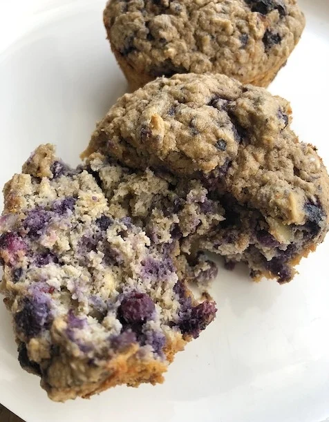This variation I used banana, the oat mixture flour and mixed the blueberries, pumpkin seeds and chia in the mix.