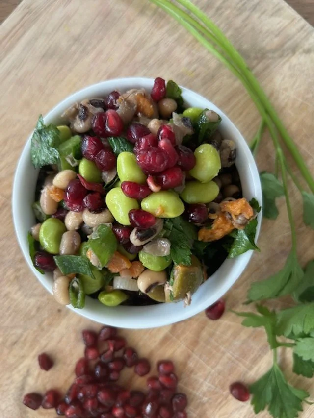 Black Eyed Pea and Pomegranate Salad (GF( (DF)