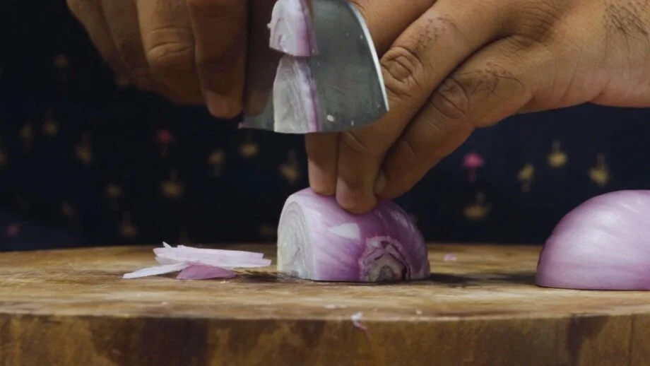 Mad Onion Slicer - Airbnb Experiences