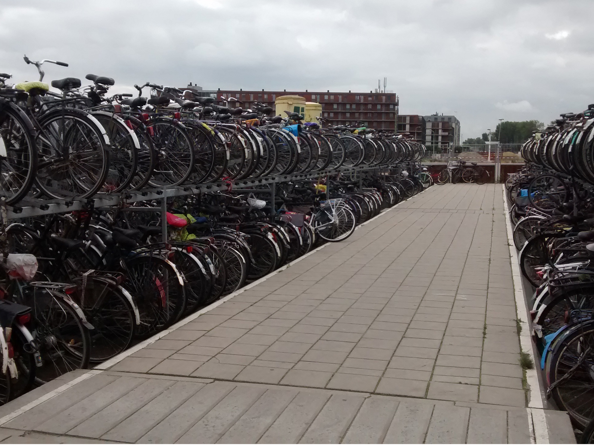 bike-parking-Delft.jpg