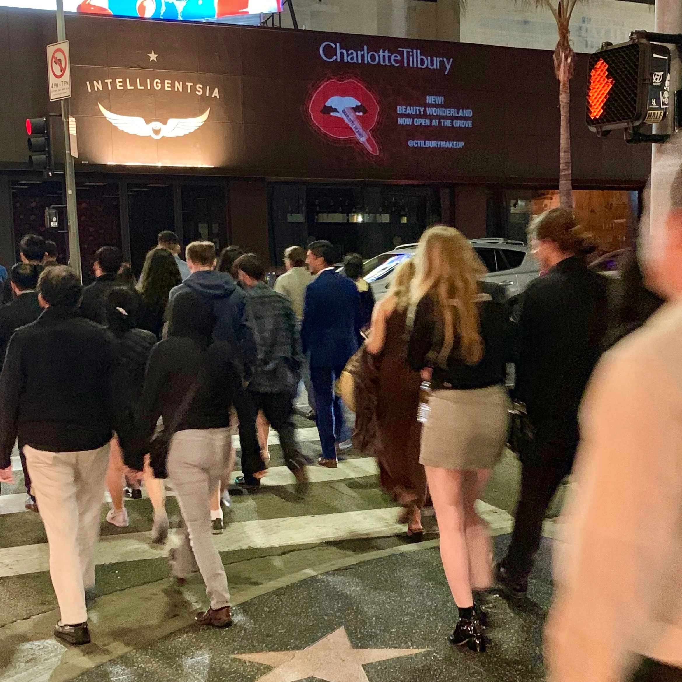 LA Projection for Make-Up Store