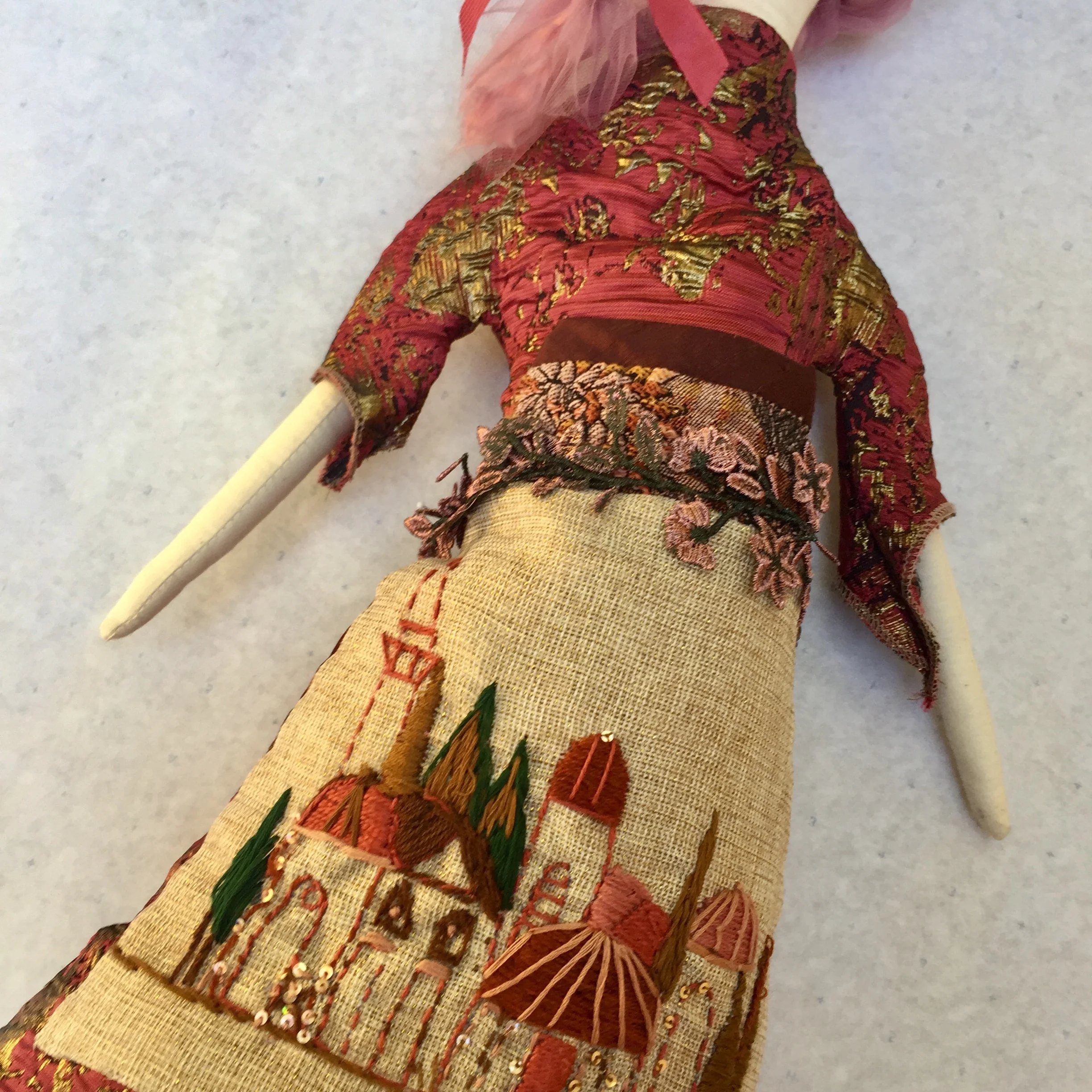 Ayyubid Women and Damascus Pink Buildings 