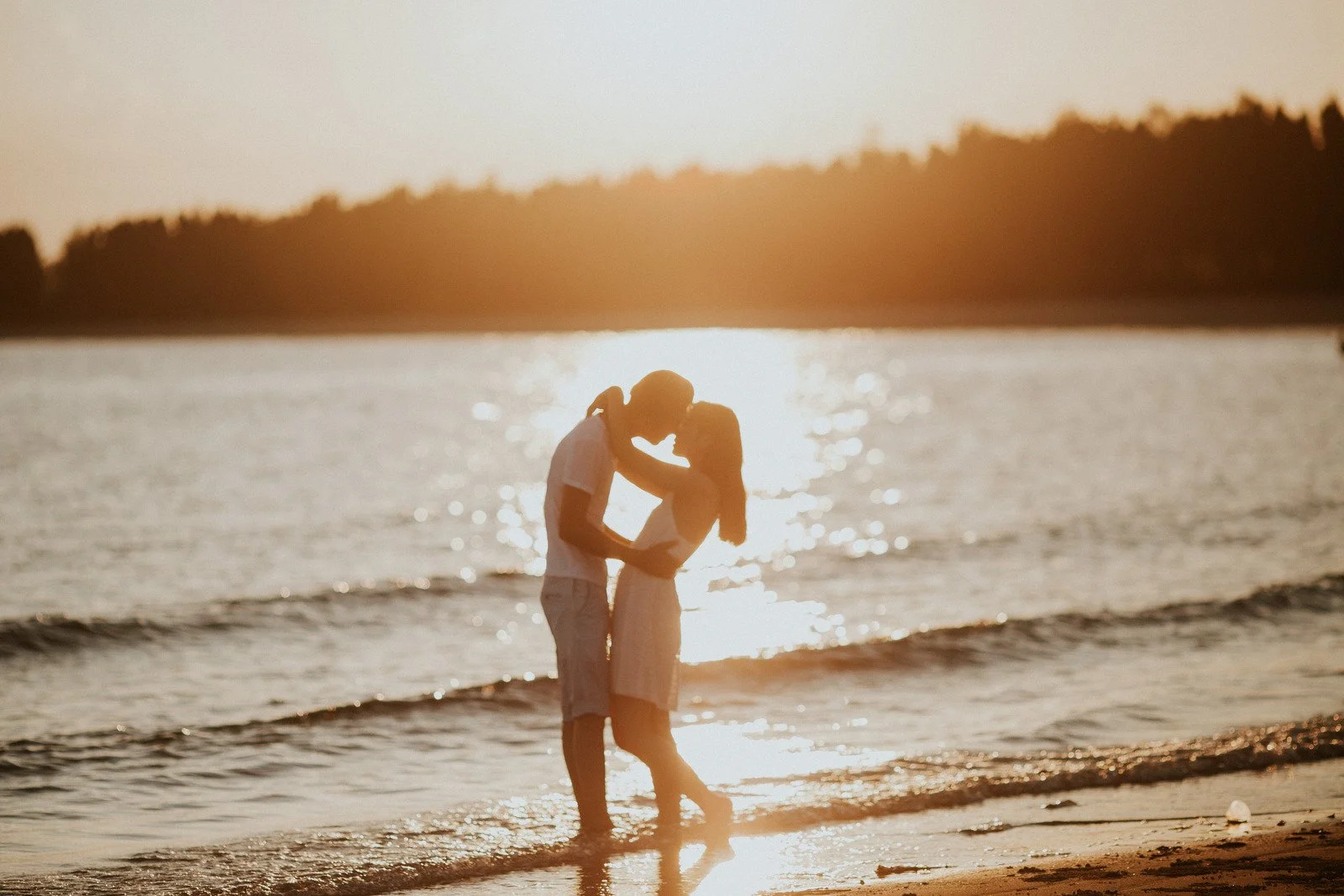 Understanding Twin Flames During Libra Season: A Time for Balance and Connection