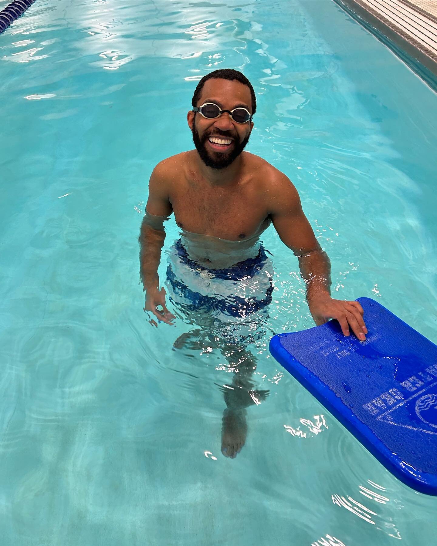 Meet Vinnie! Vinnie was Lakeside Swim Schools very first client. He is doing great and wants to learn how to swim in the open water for exercise. Cheers to Vinnie and his swimming journey.