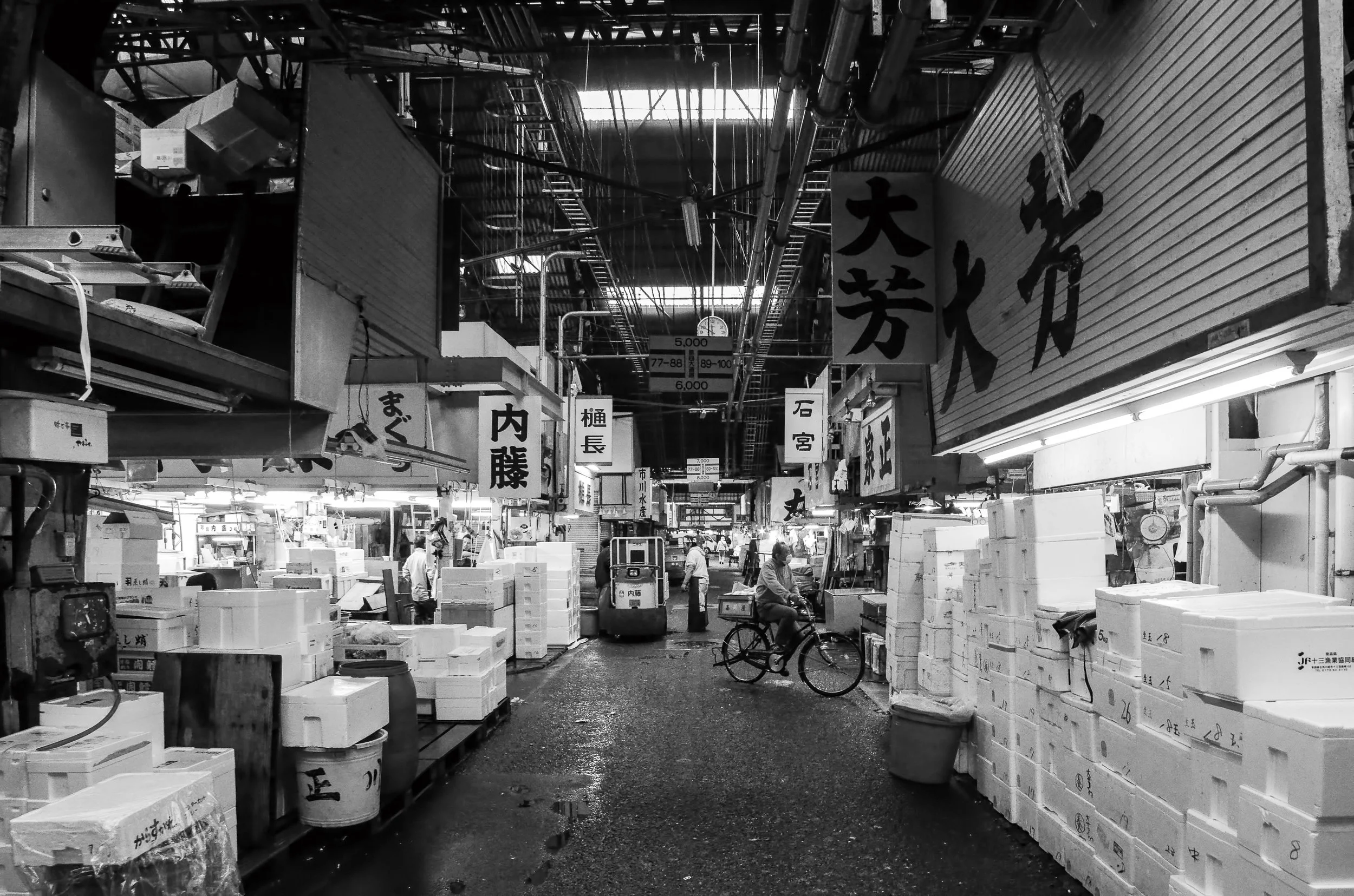 Life at the market