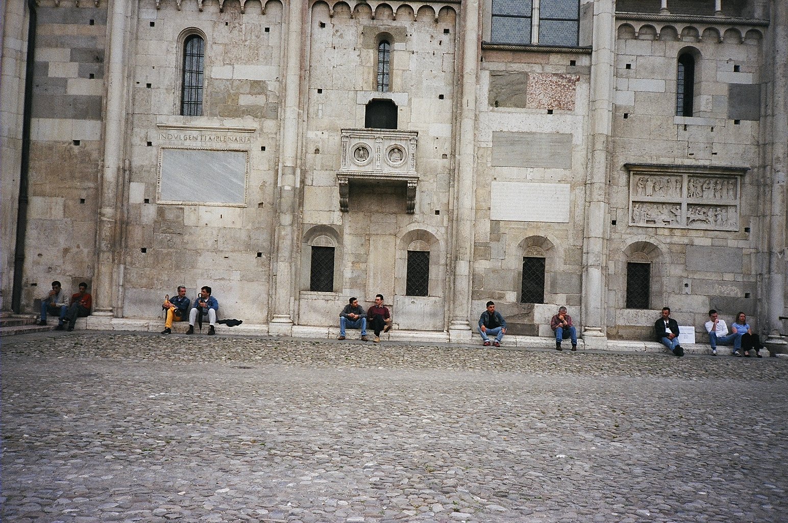 0002_45770029.JPG