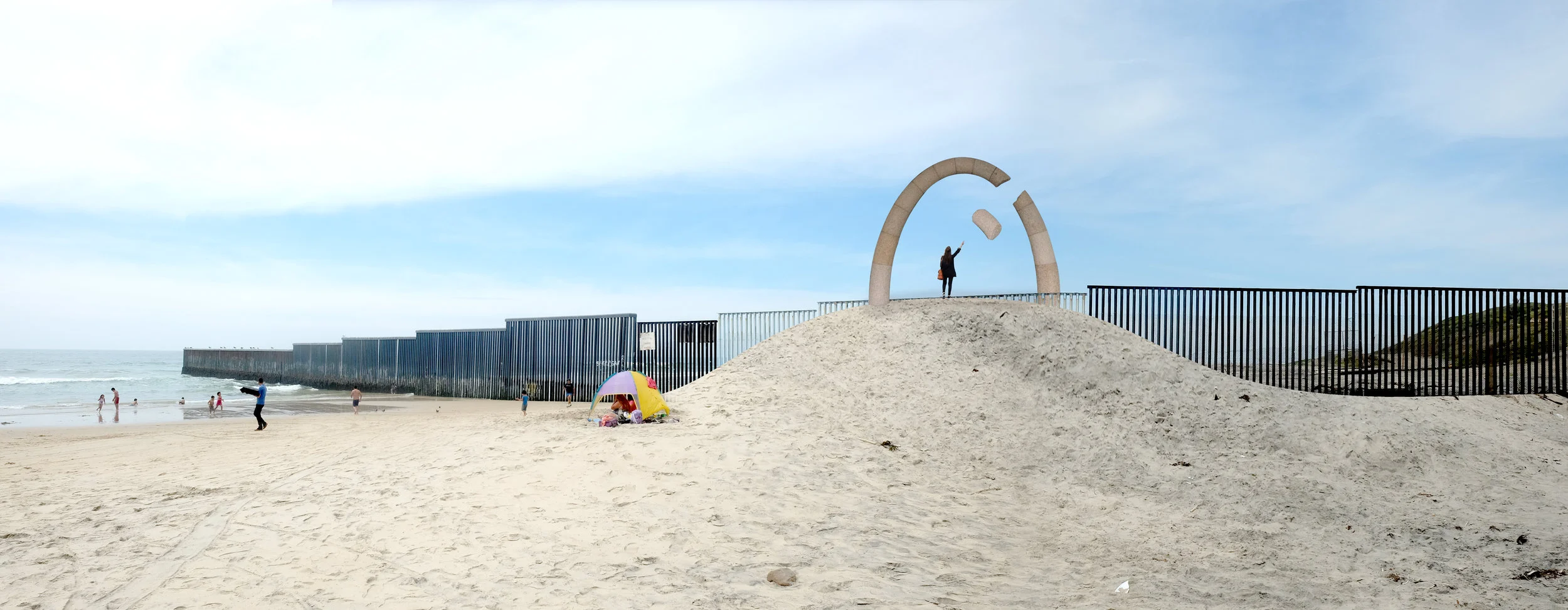 BORDER MOUND 04.jpg