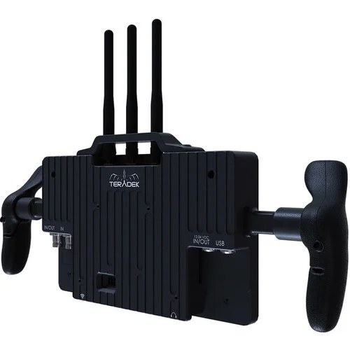 SmallHD+703+Bolt+7+inch+Wireless+Director's+Monitor+c.jpg