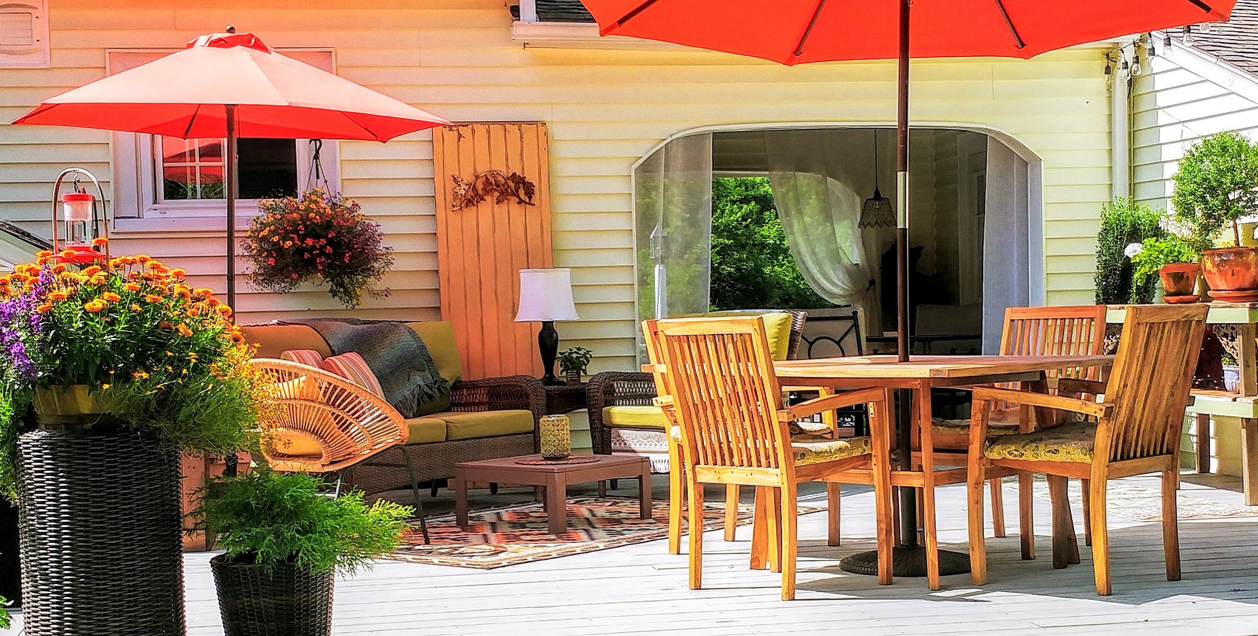OUTDOOR SPACES