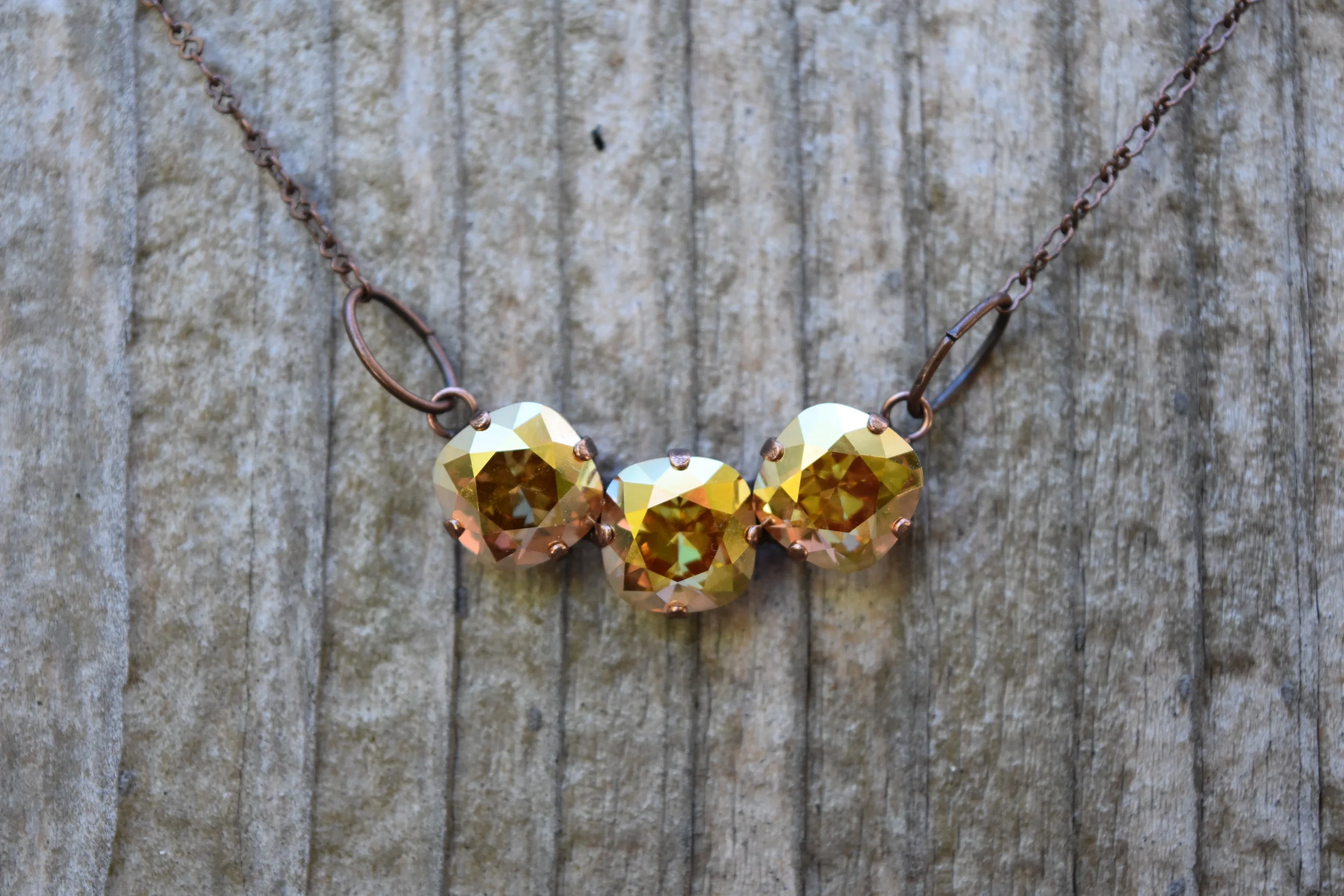 metallic topaz