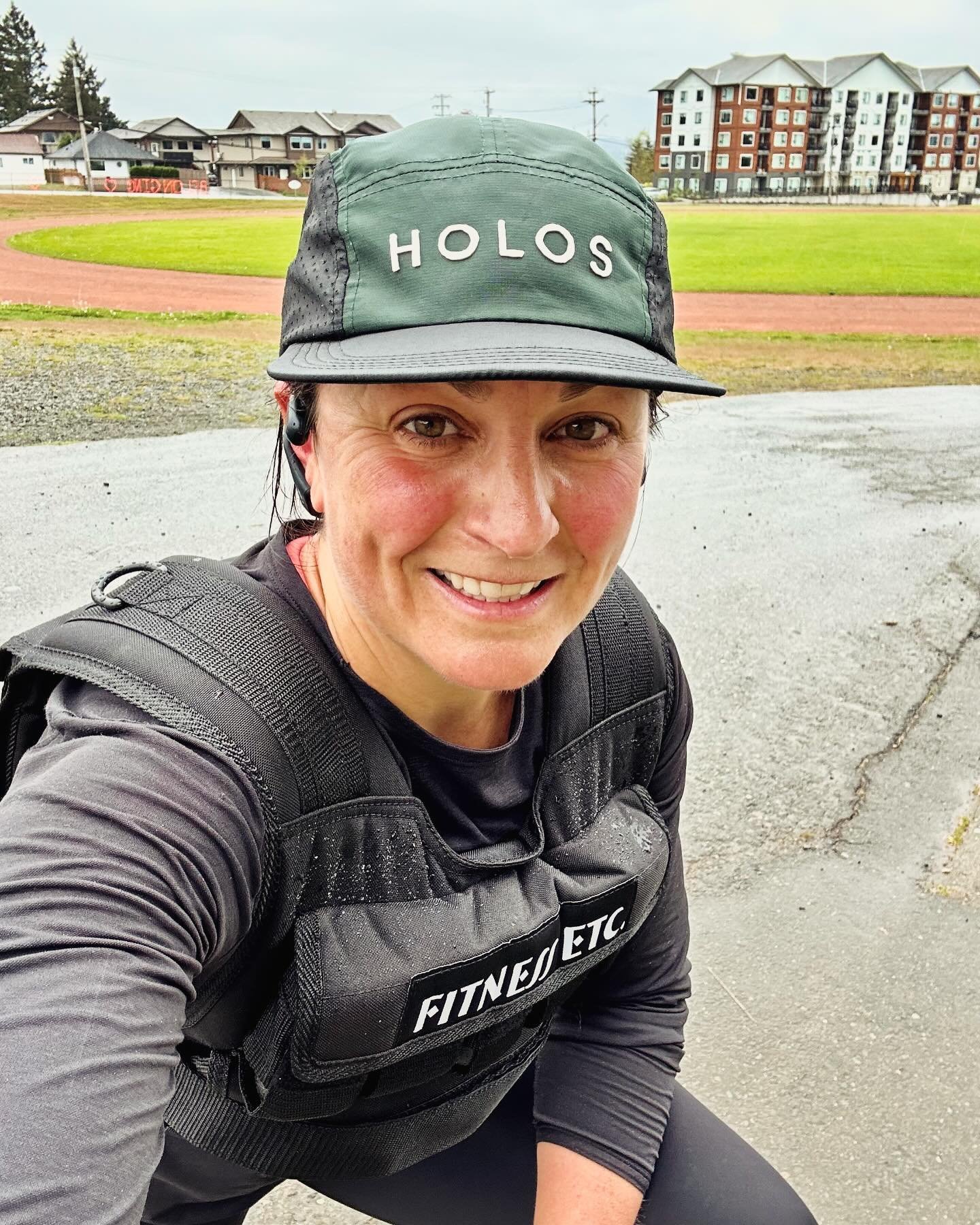 When the window is not there to hit the hills, it&rsquo;s RUCK ON and track laps! 450 step-ups with 30lbs in the vest and 7km run makes for an excellent combo. Almost go time. Feeling expedition race ready.
.
#challengebychoice #enduranceathlete #adv