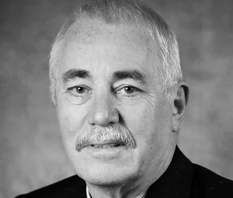 Allan Davidson, Vice President Head of Vehicle Leasing and Rental at Yoma Strategic Holdings Limited. Based in Myanmar since 2013.