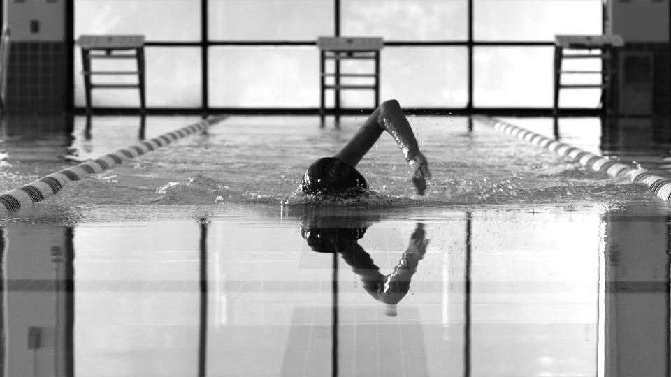 TyIBXTVSwimmer14.jpg
