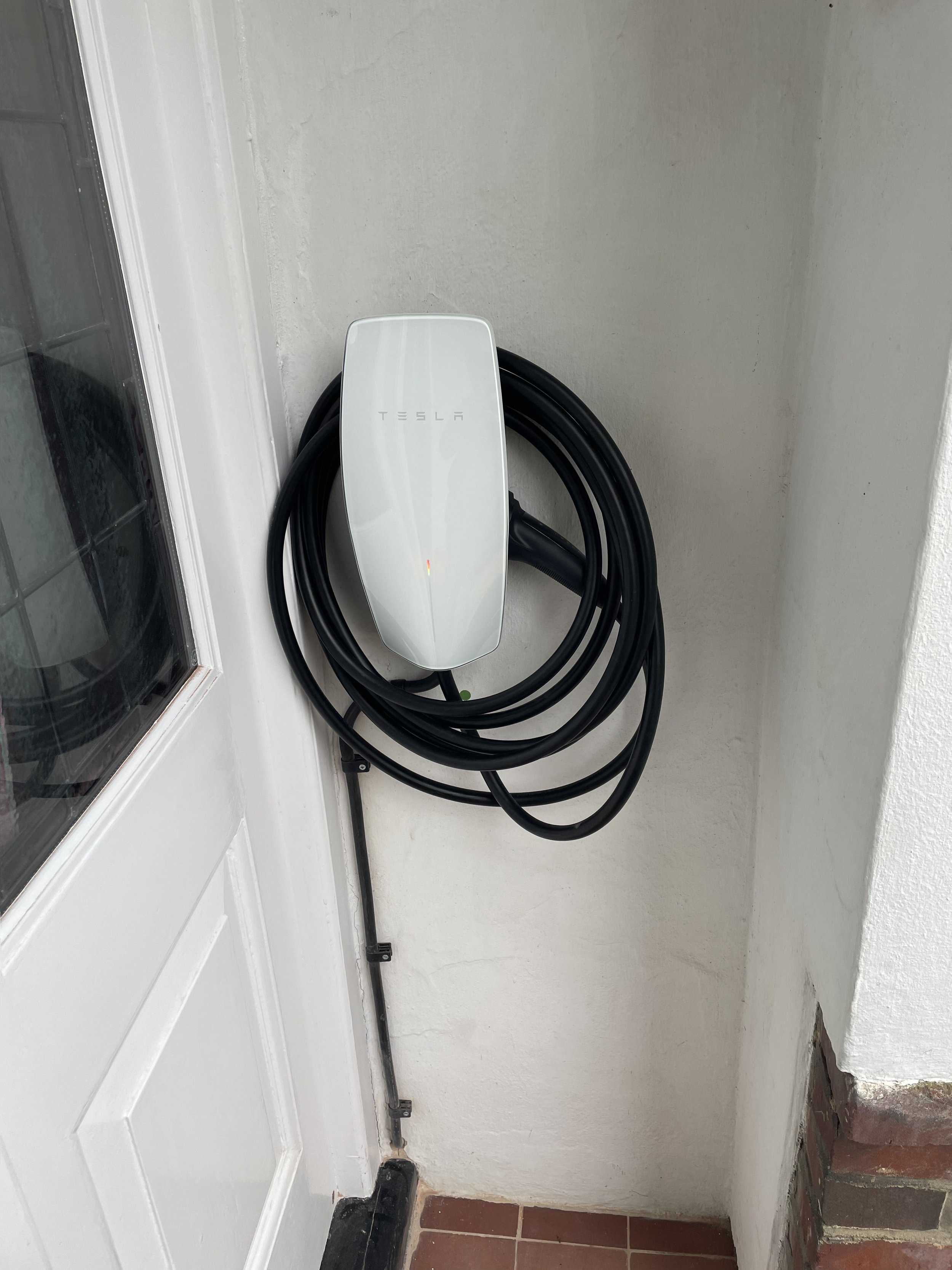 Tesla home charging point.jpg