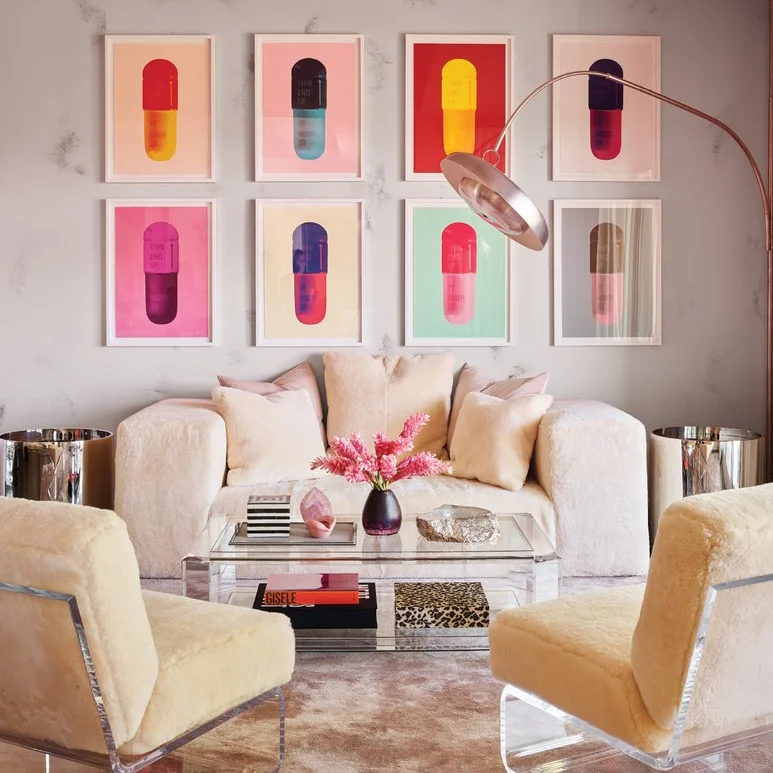 I'M LIVING FOR KYLIE JENNER'S HOUSE IN AD